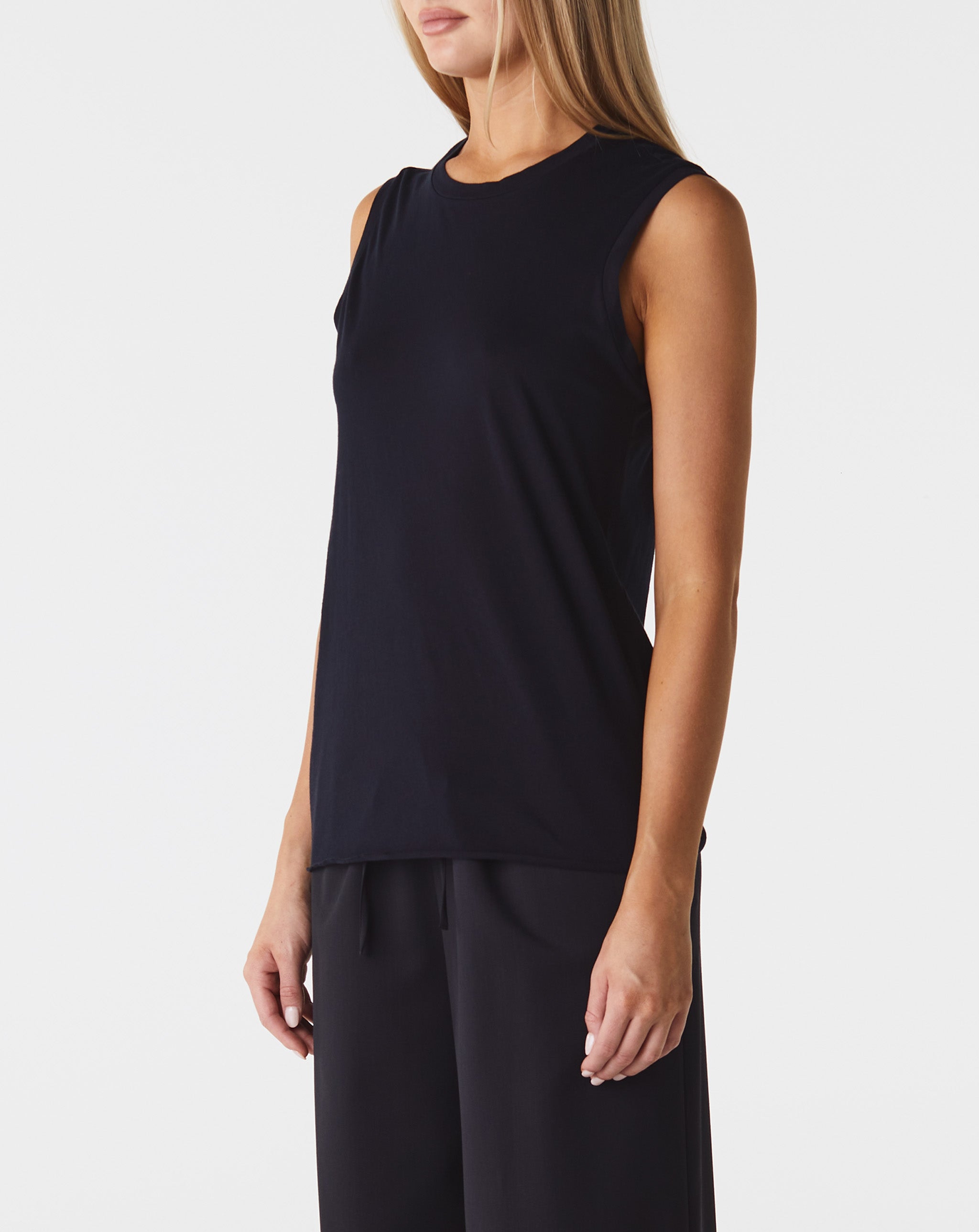 Muscle Tee