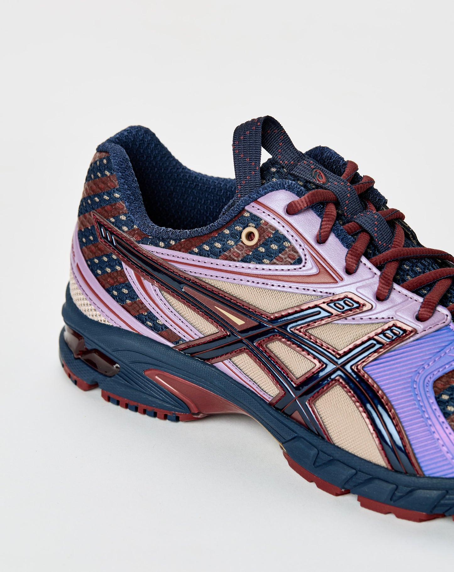 UB9-S Gel-DS Trainer 14
