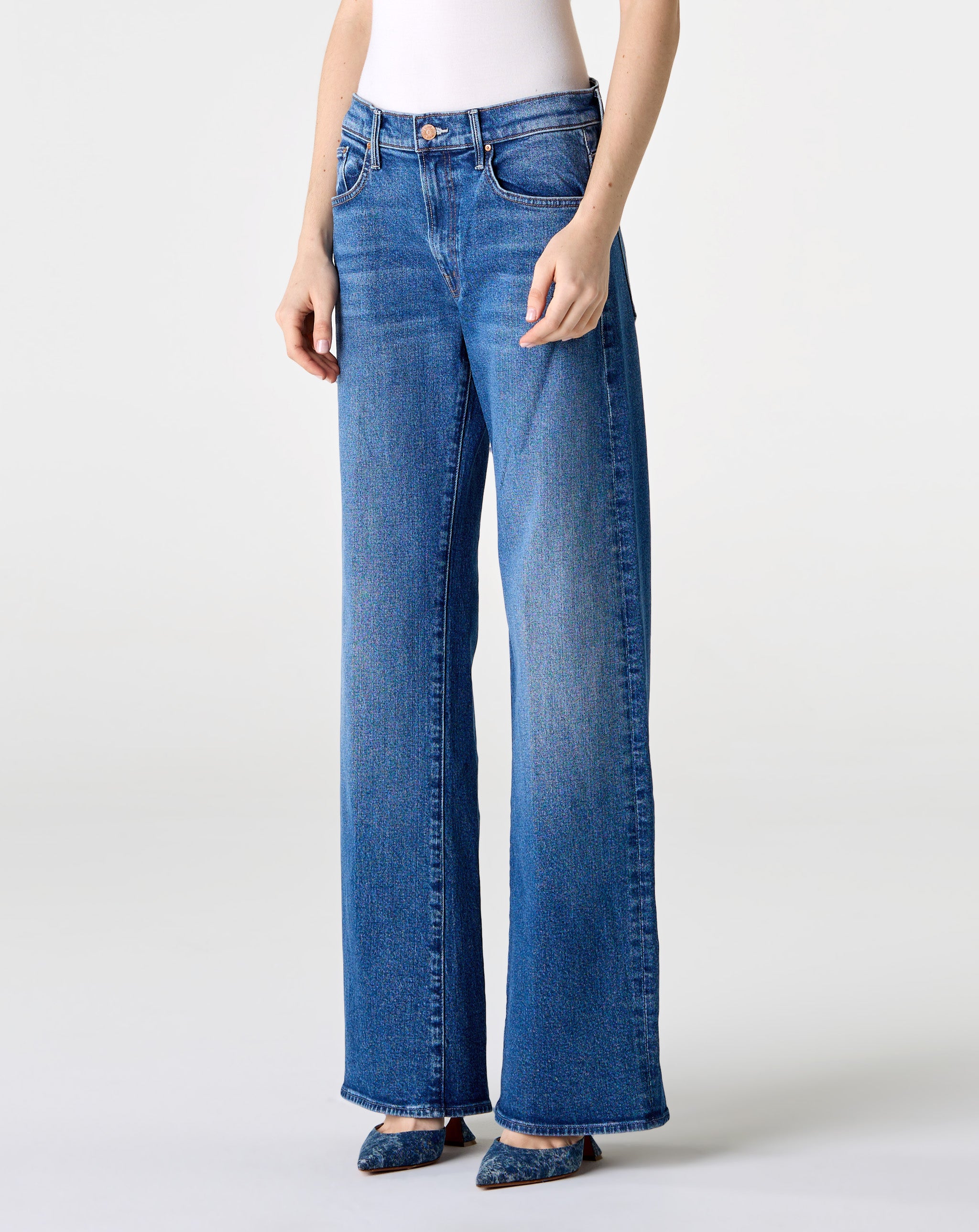 The Mid Rise Lasso Heel