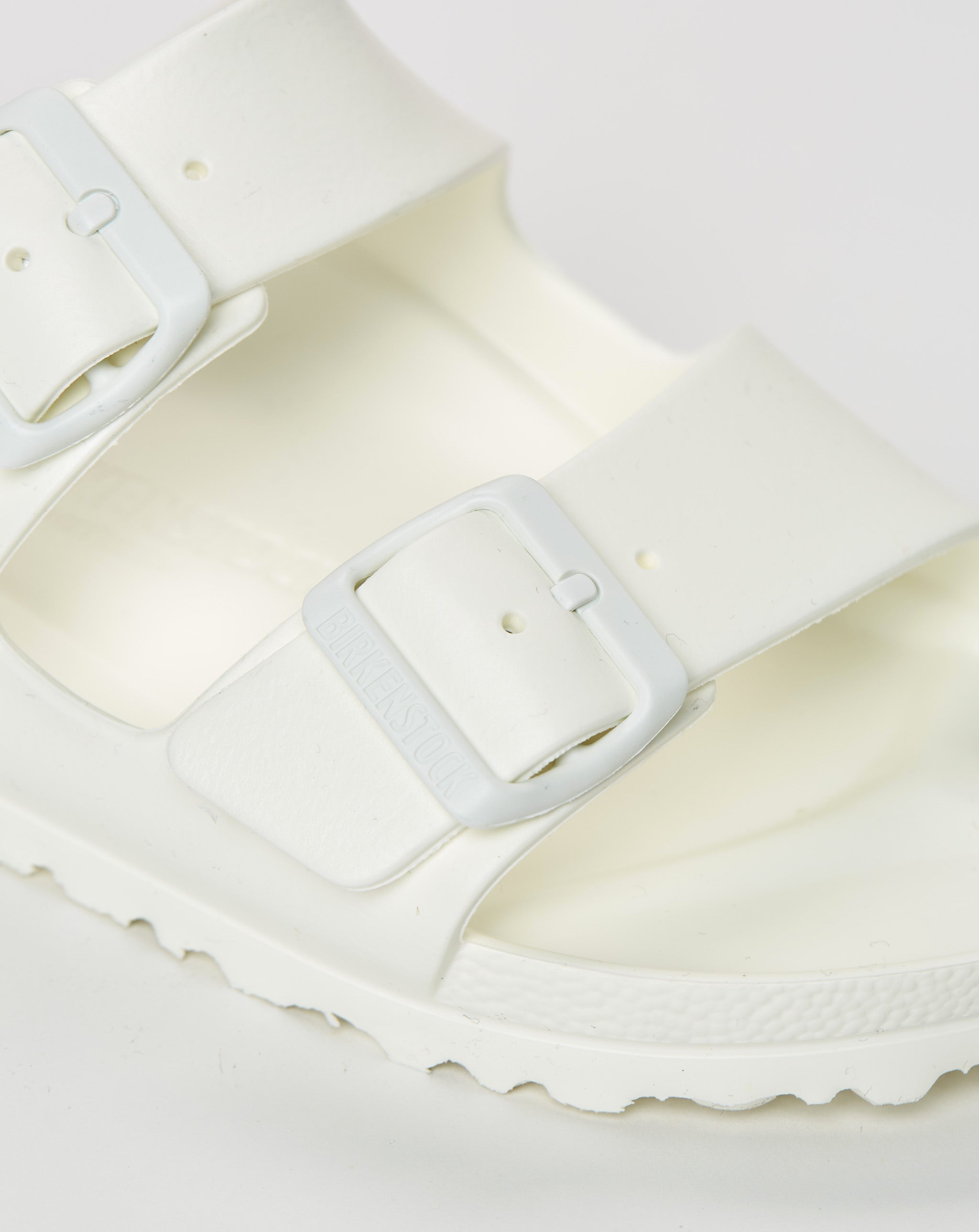 Eva Sandal