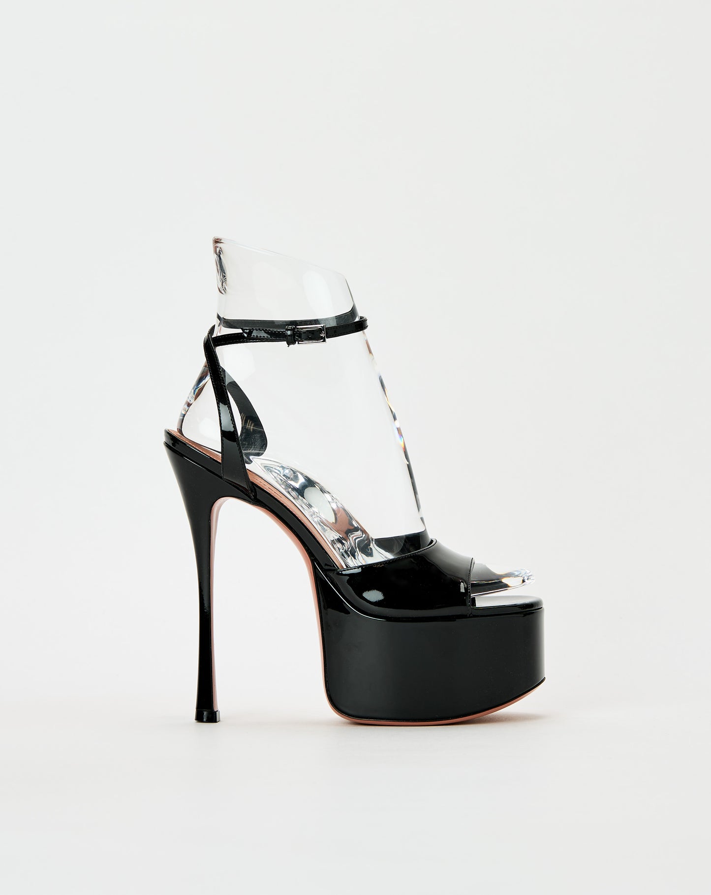 Aya Sandal