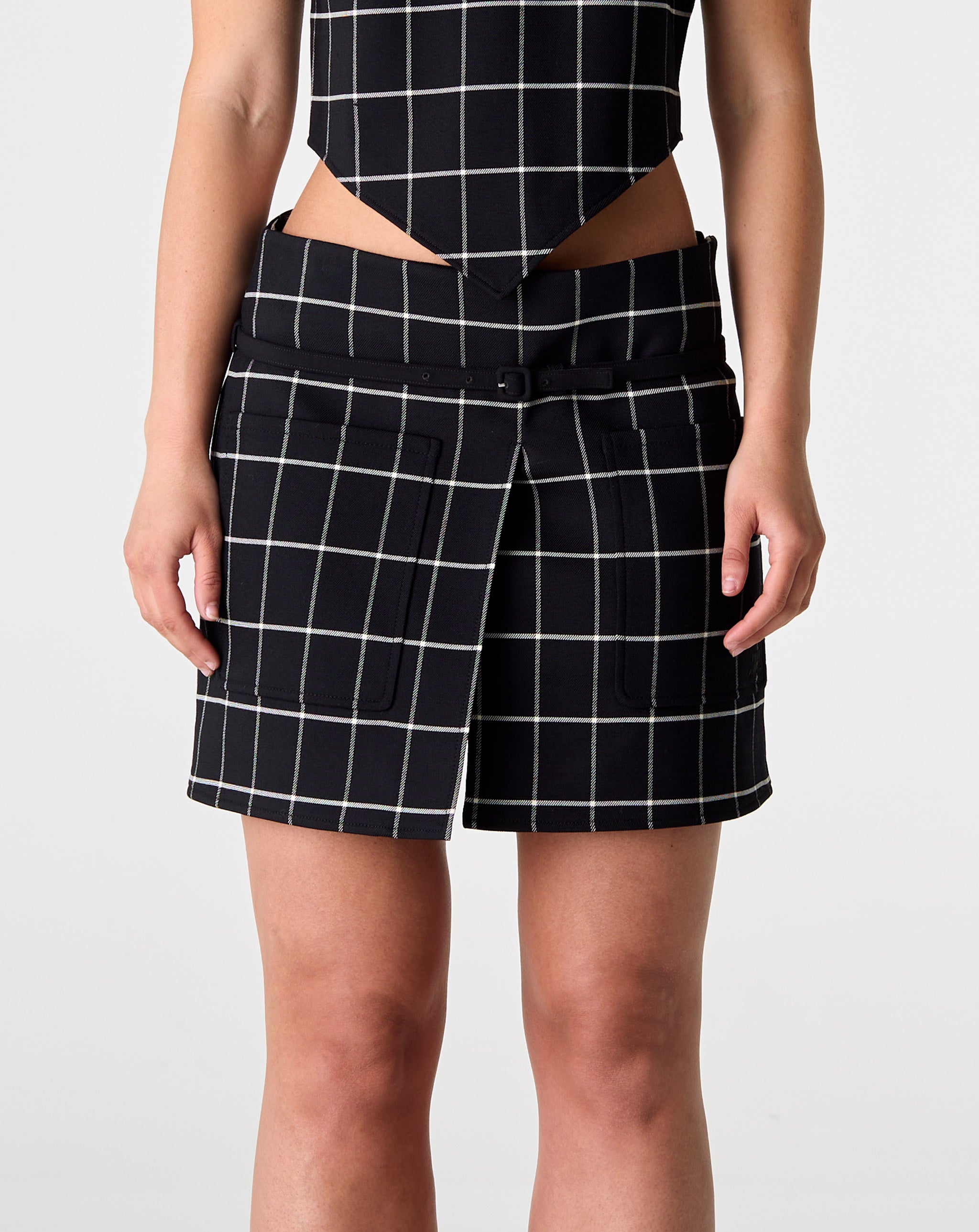 Two Pkts Checked Skirt