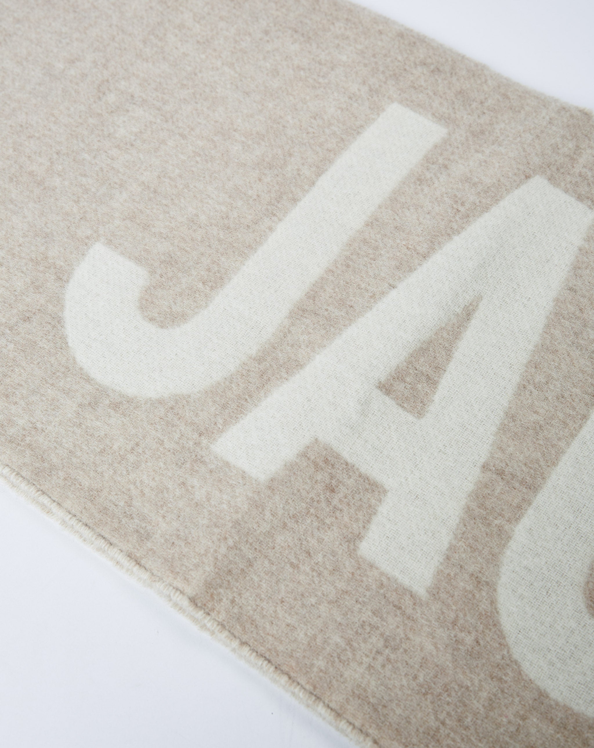 Logo Scarf
