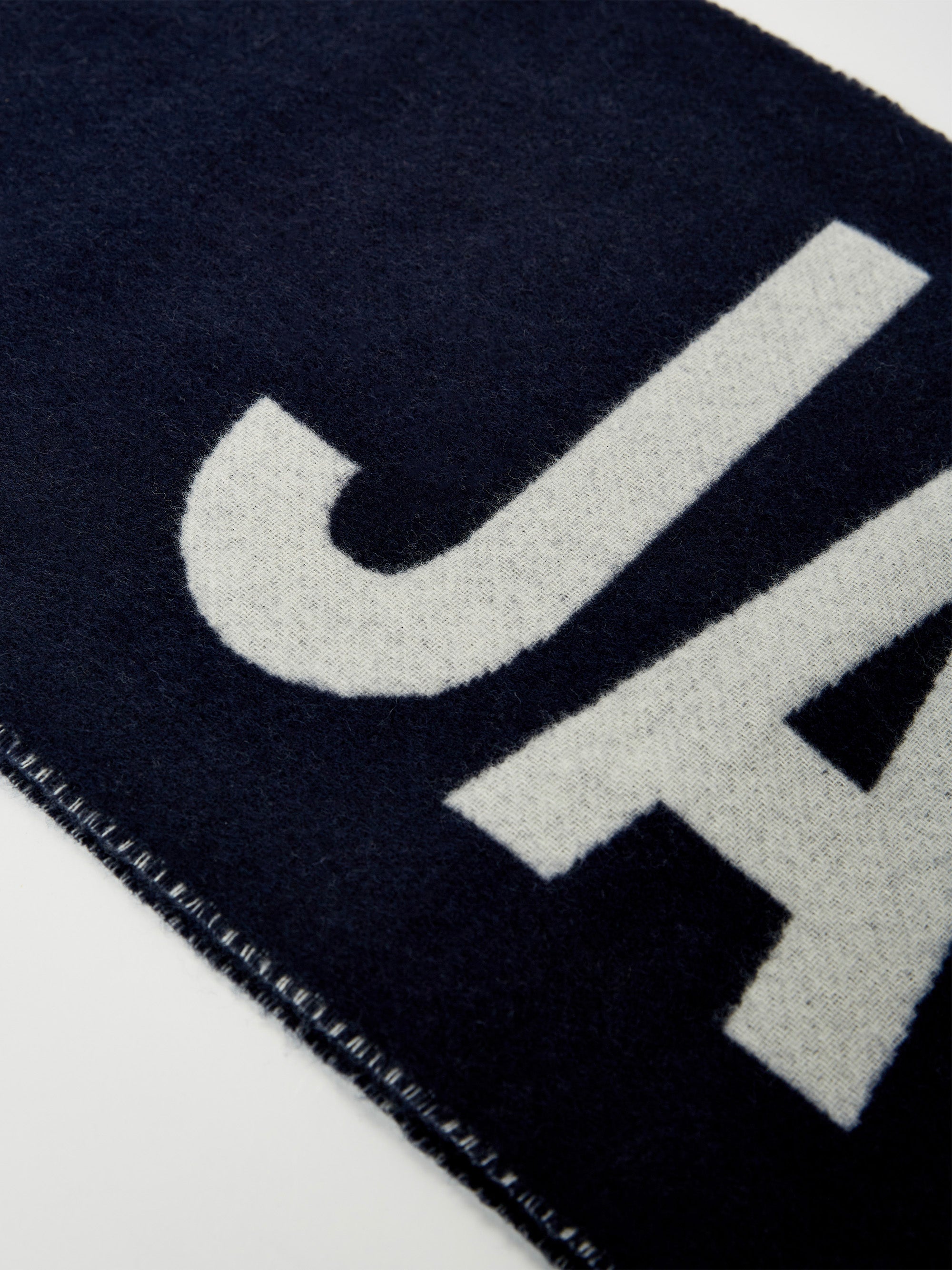 Logo Scarf