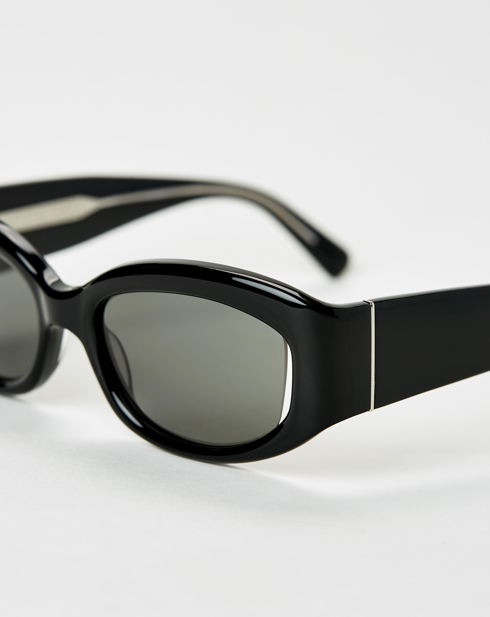 Davies Beluga Sunglasses