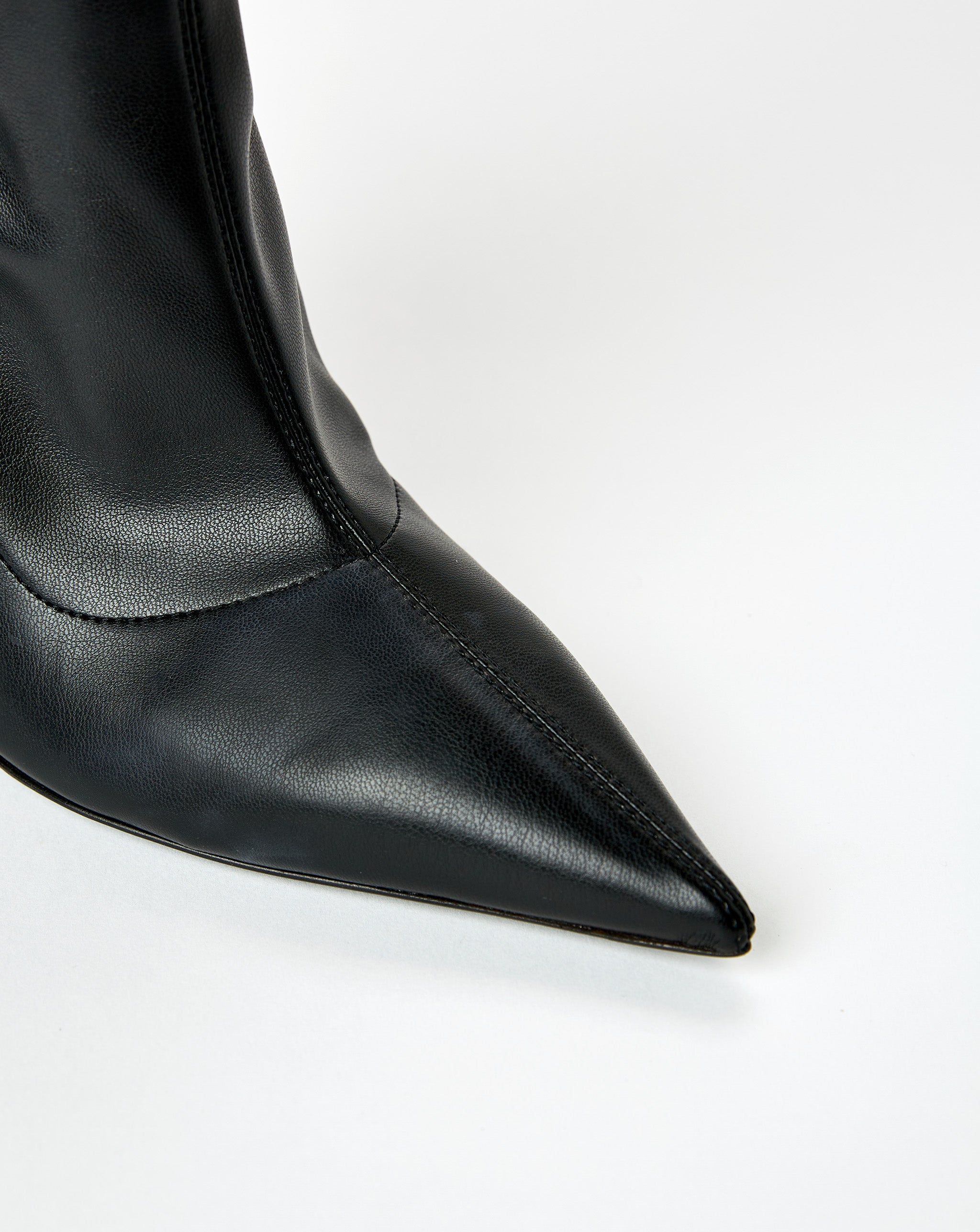 Cheope Stretch Thigh High Heel
