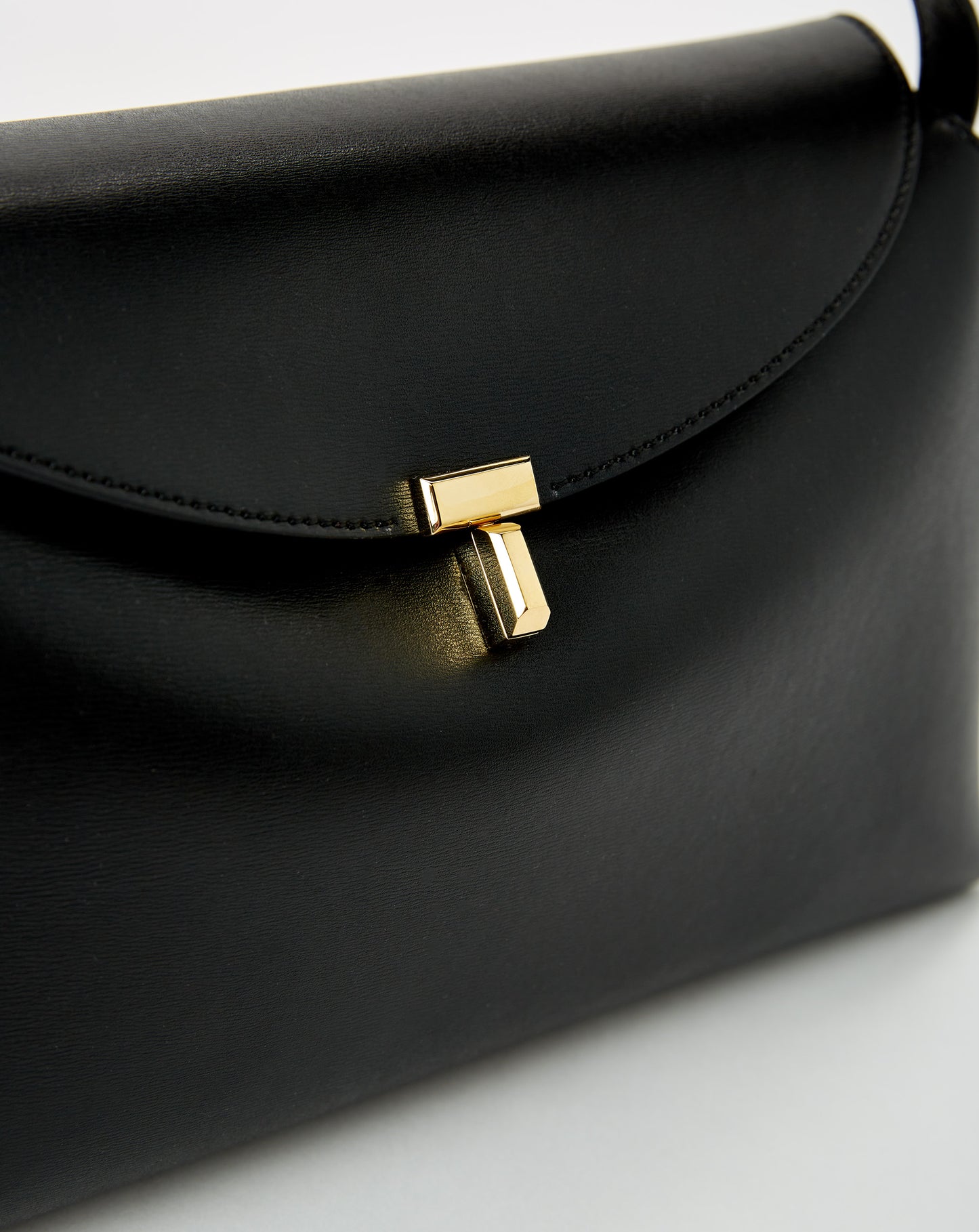 T-Lock Top Handle