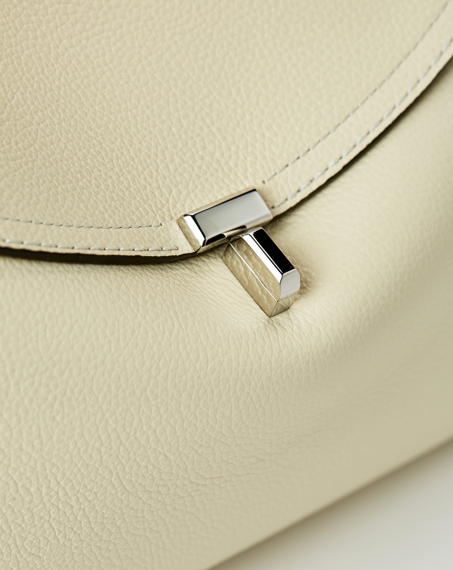 T-Lock Top Handle