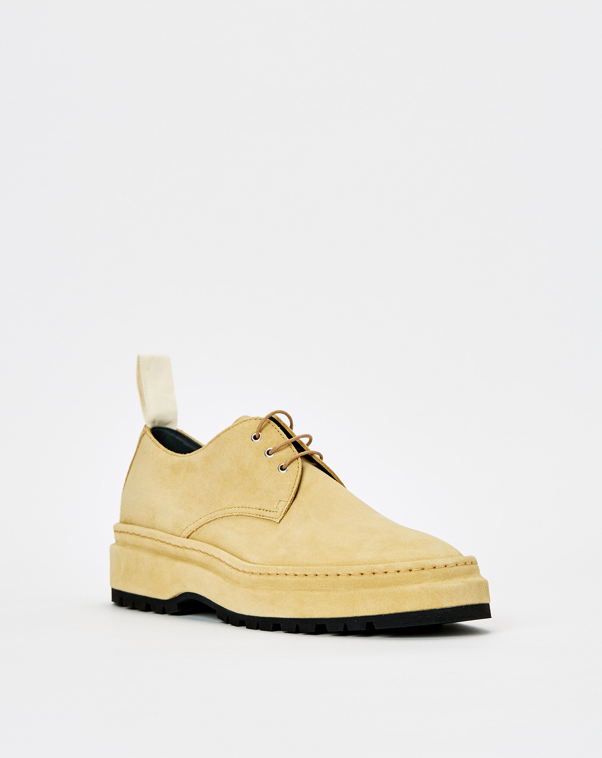 Pavane Lace-Up