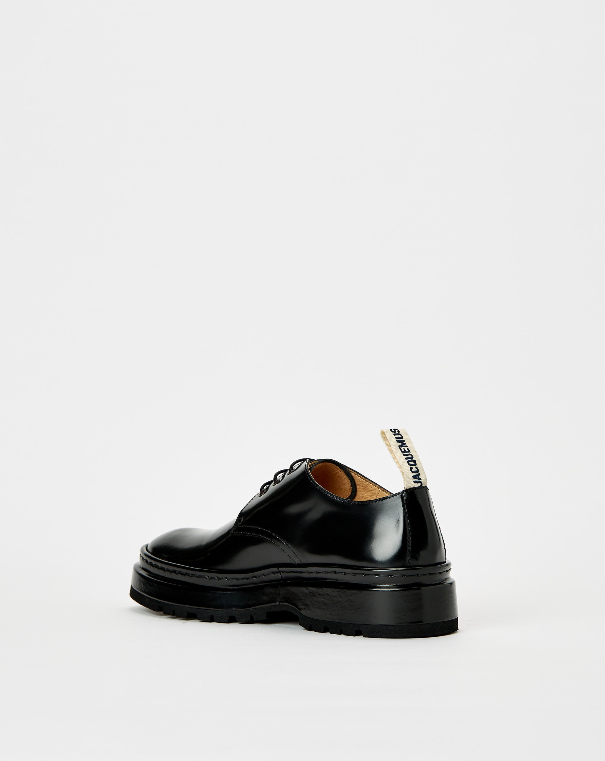Pavane Lace-Up