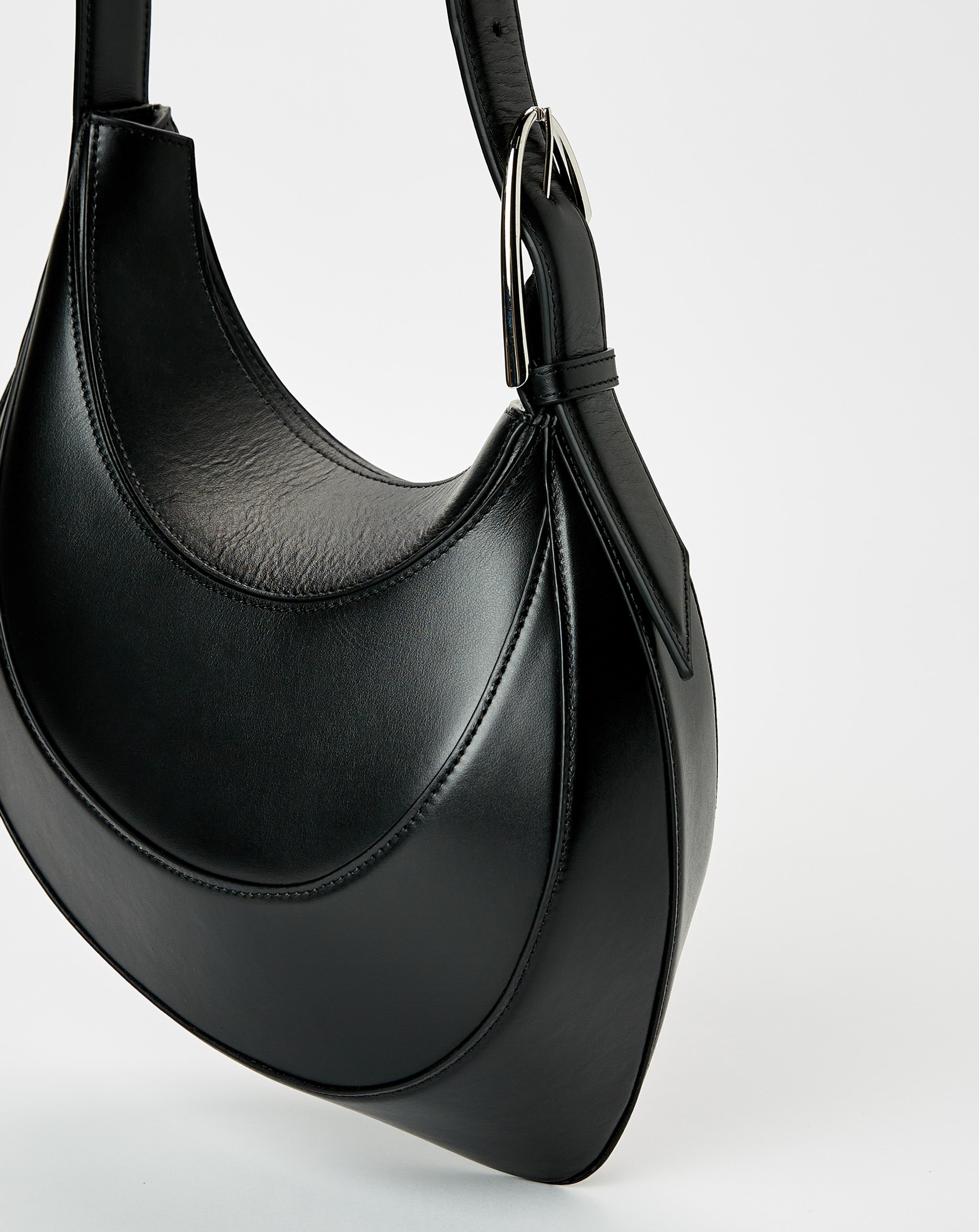 Medium Shoulder Bag