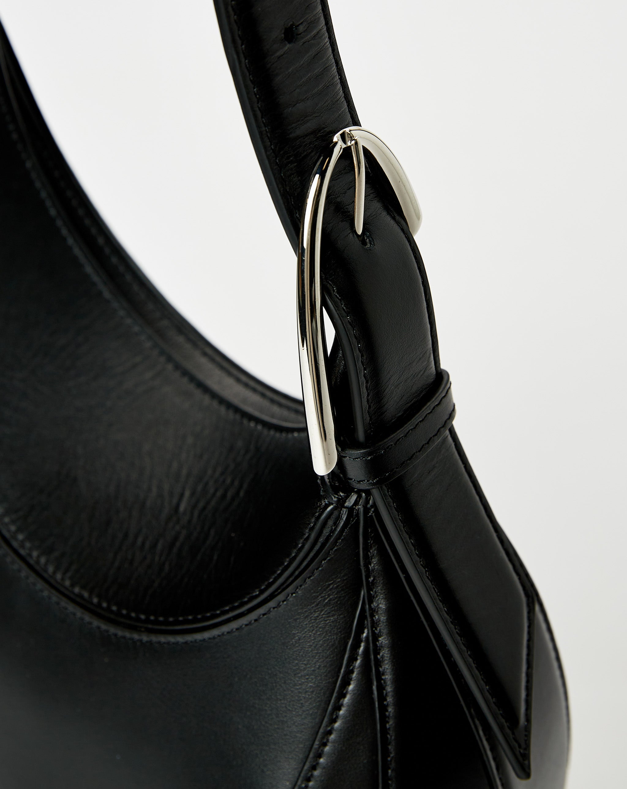 Medium Shoulder Bag