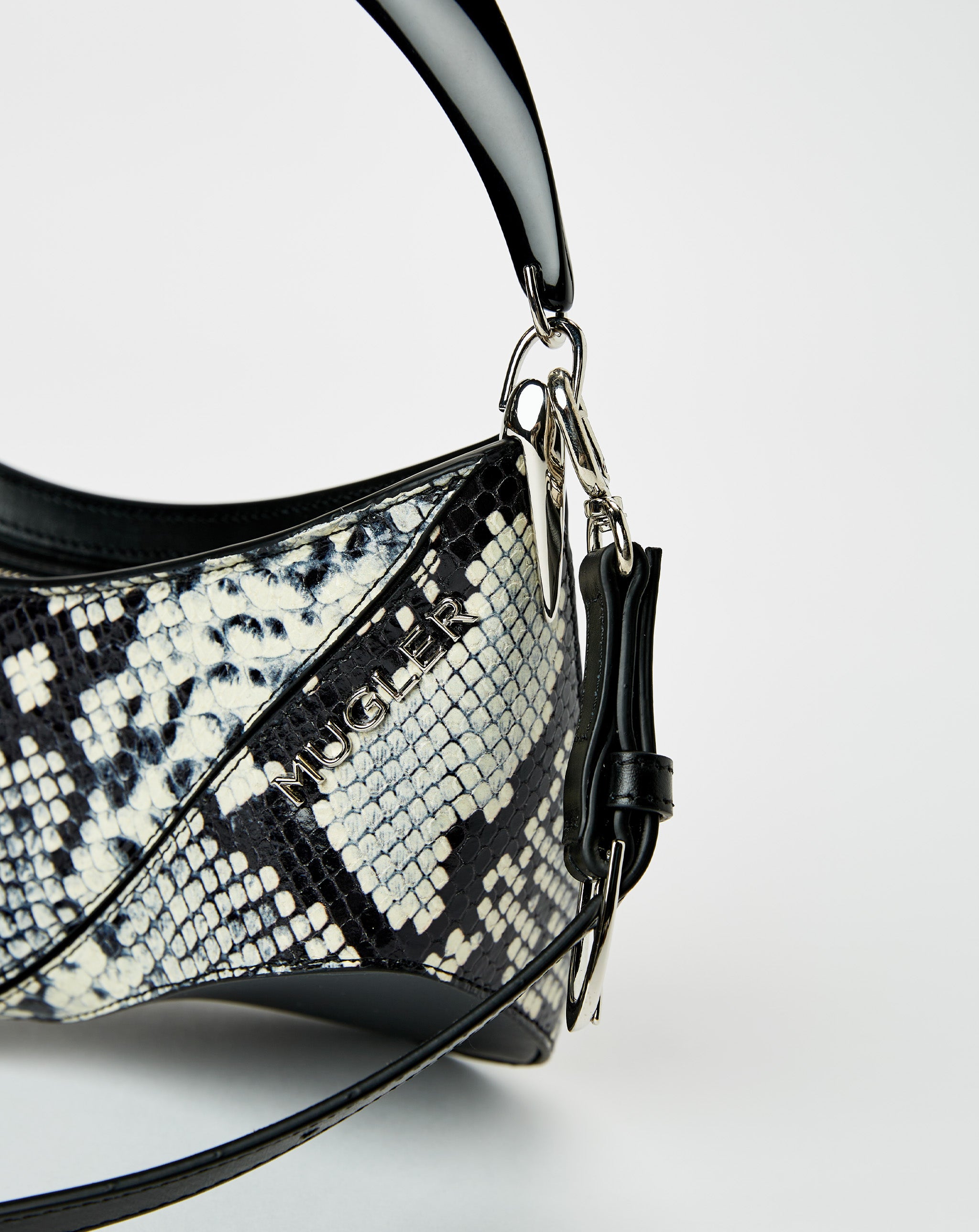 Small Resin Handle Bag