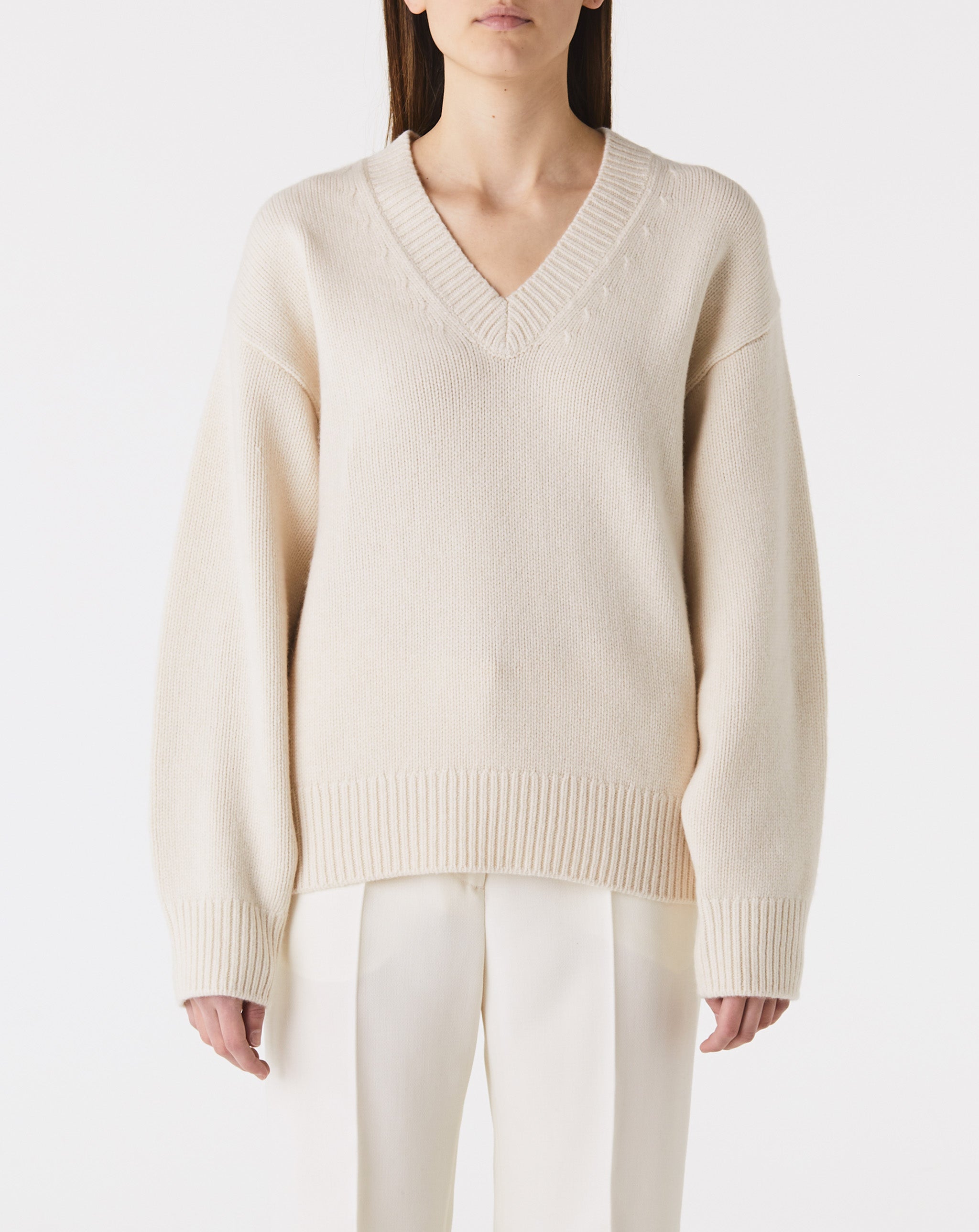 V-Neck Wool Cashmere Knit