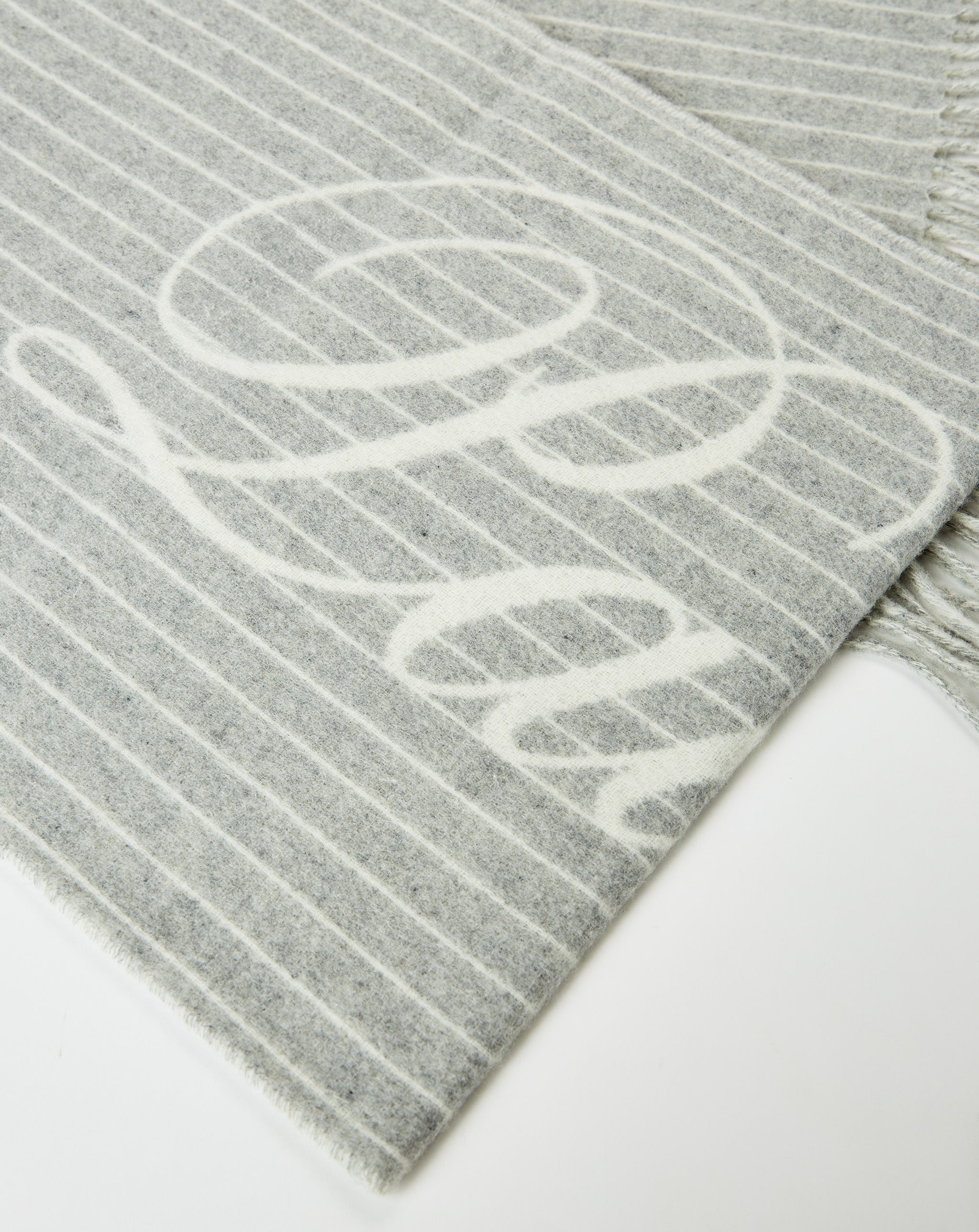 Wool Scarf "Pinstripes"