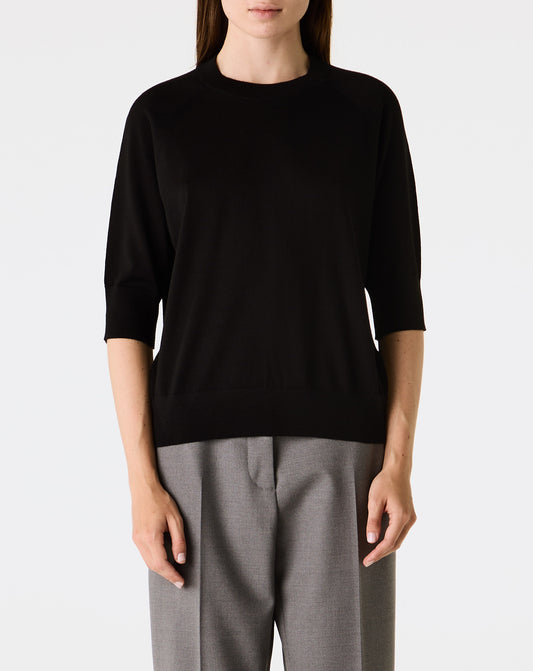 Tuan Sweater