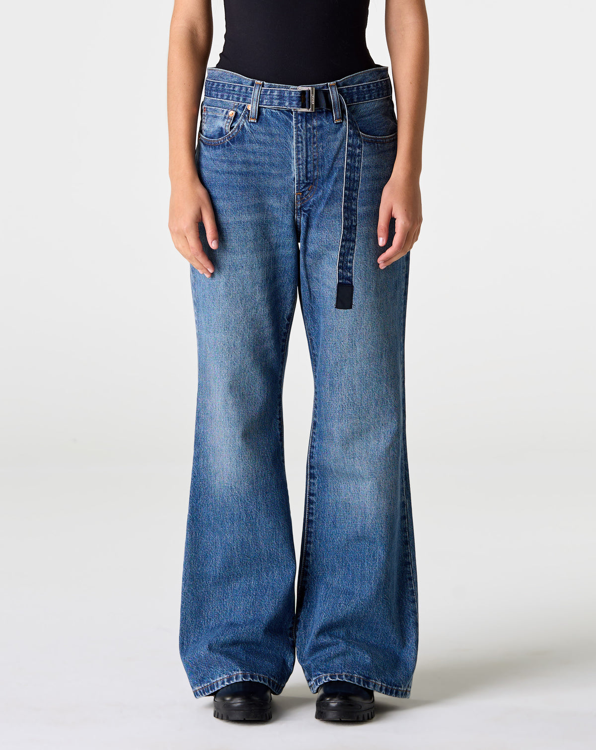 Women's Flared Jean B