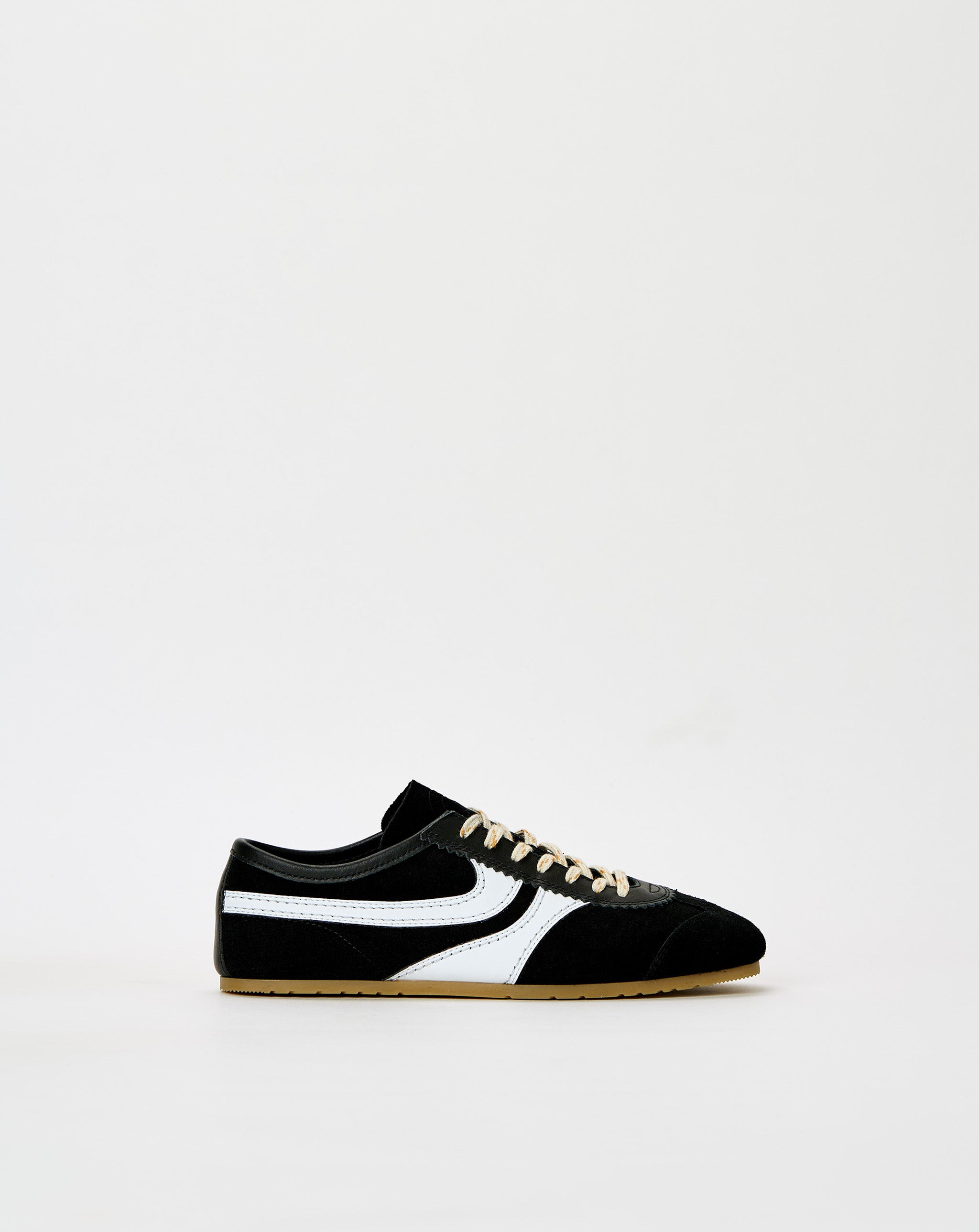 Low Sneakers