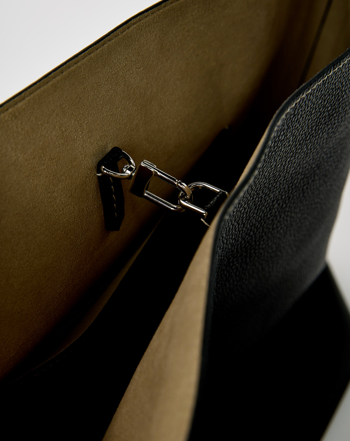 Medium Belted Grained Leather Tote