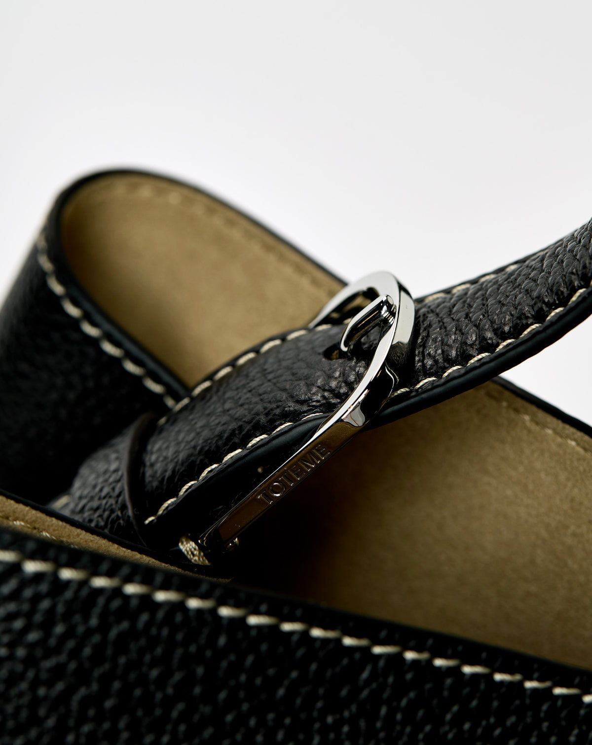 Medium Belted Grained Leather Tote