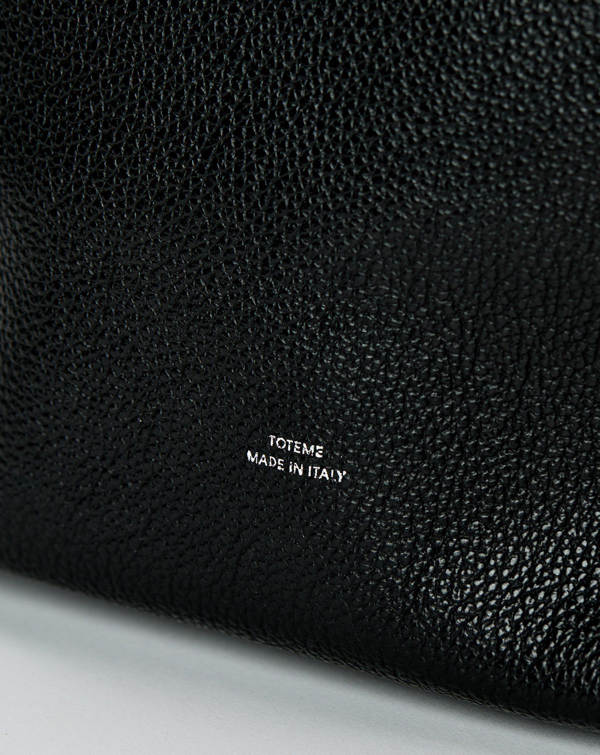 Medium Belted Grained Leather Tote