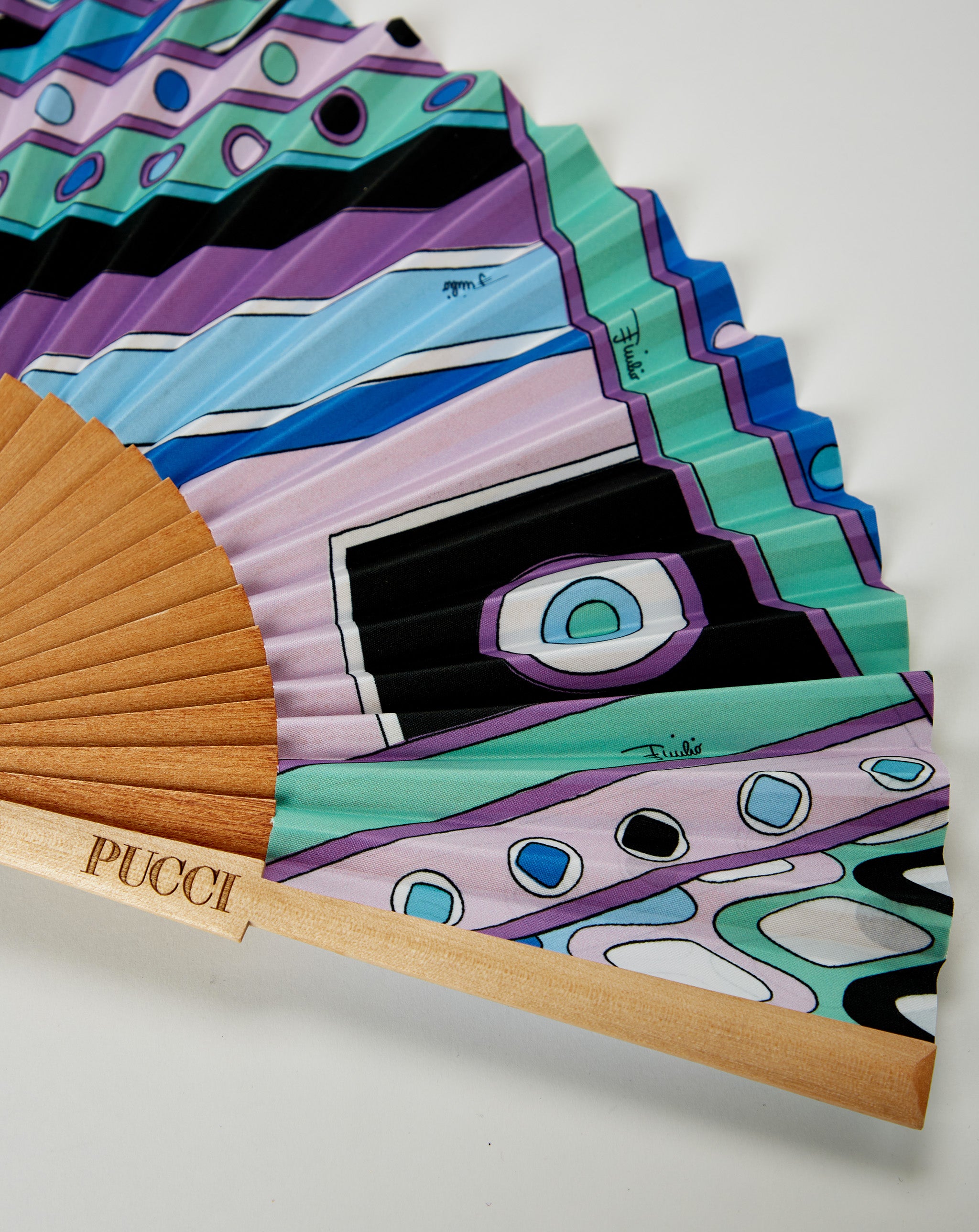 Birch Wood Handfan