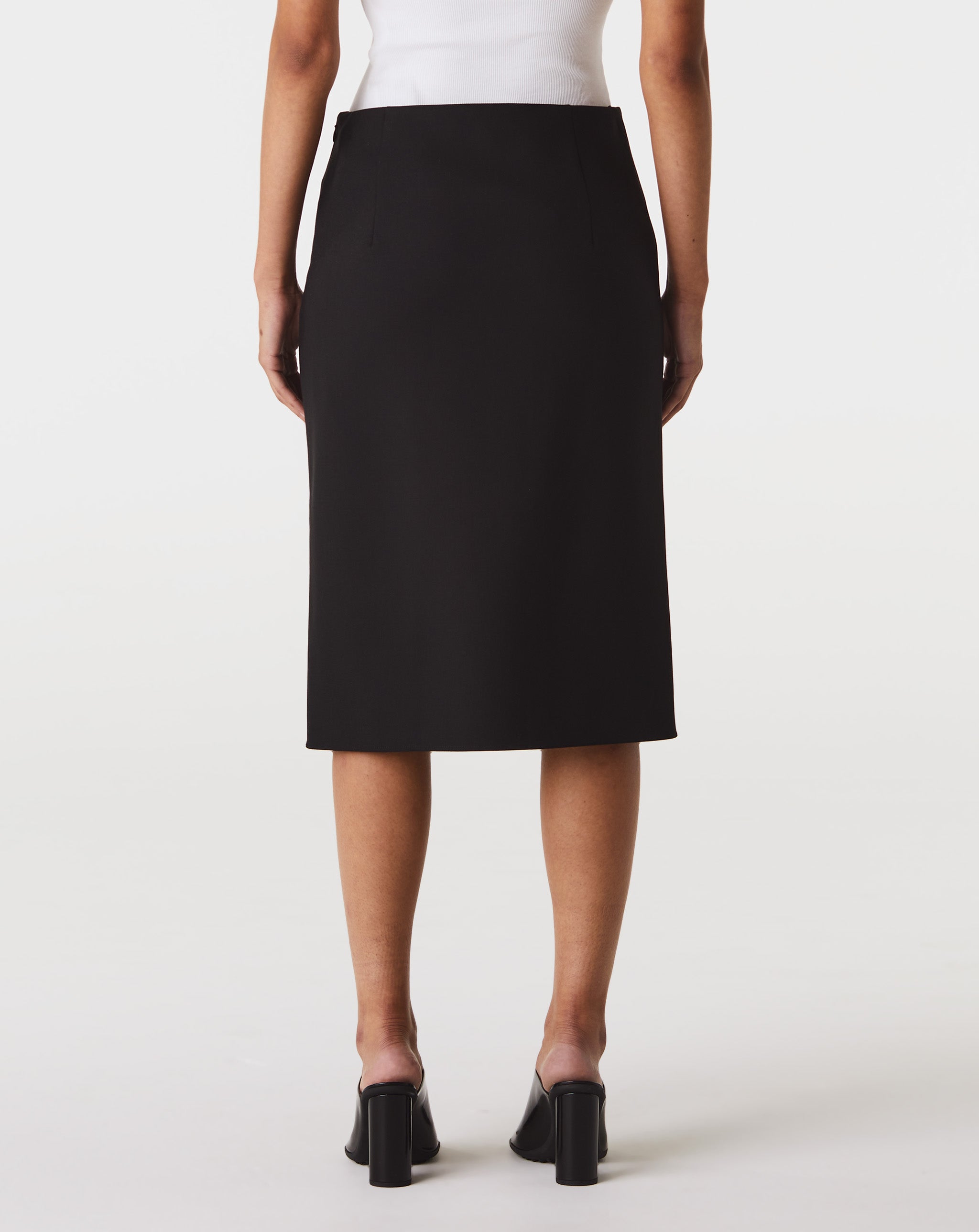 U Skirt