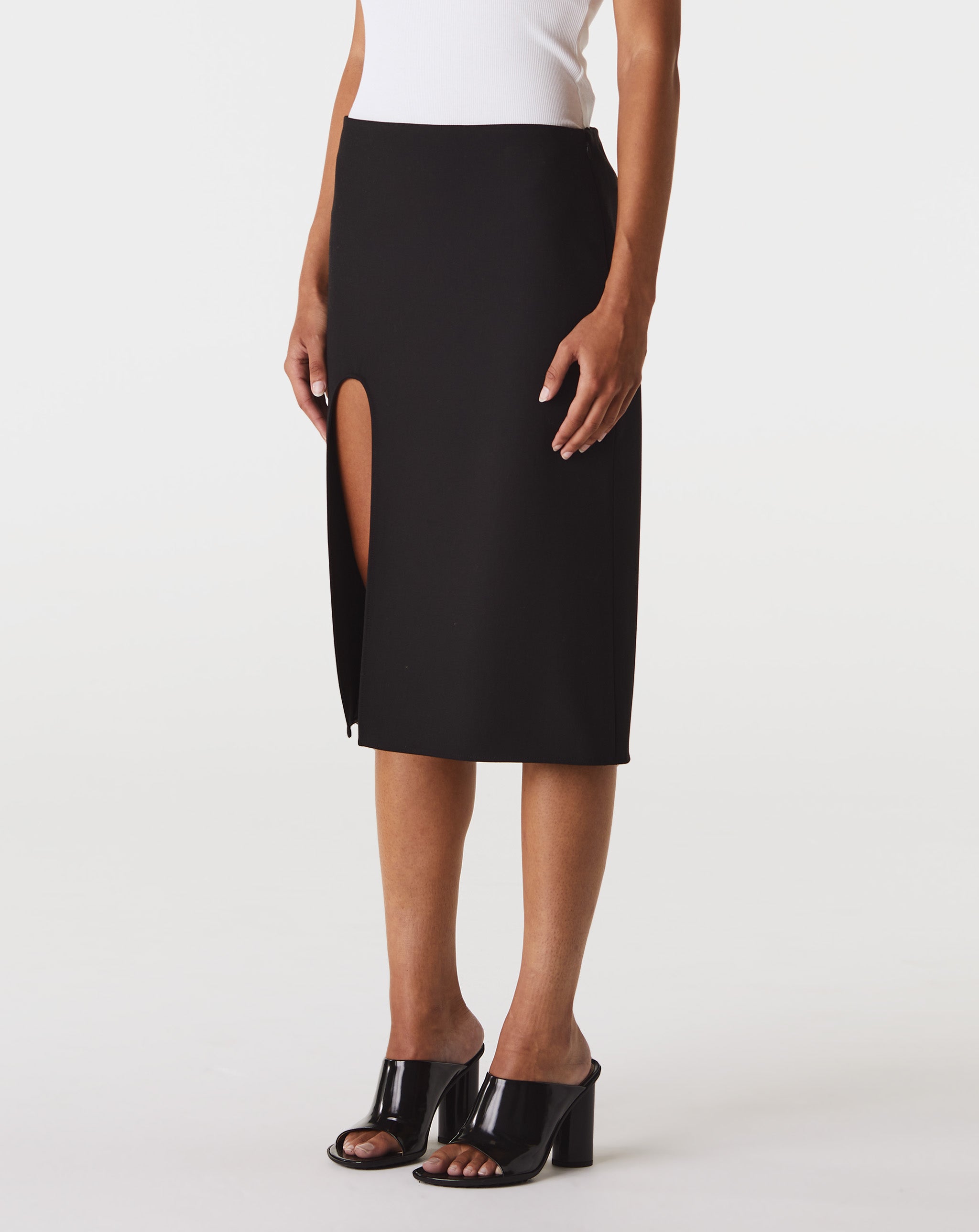 U Skirt
