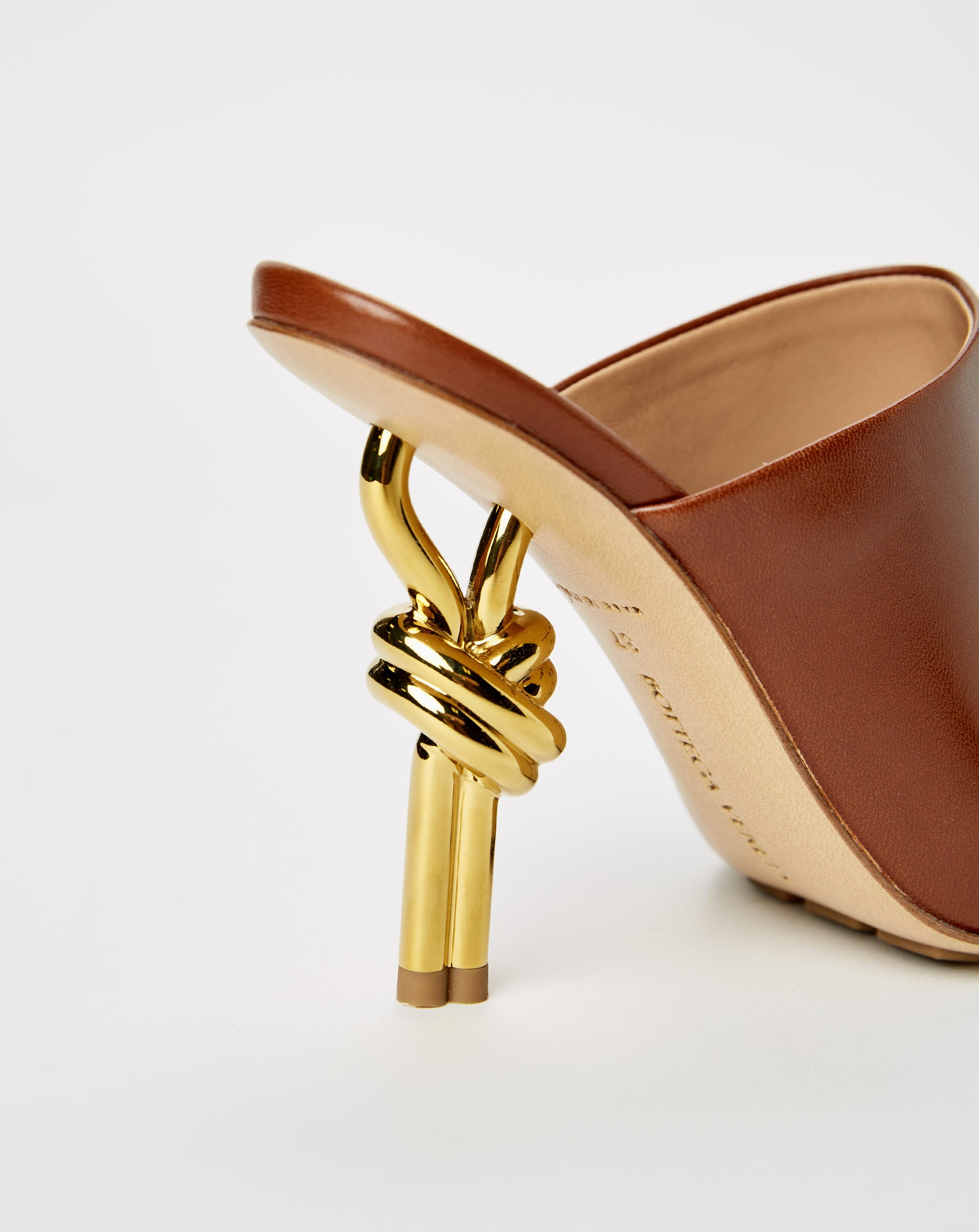 Knot Mule
