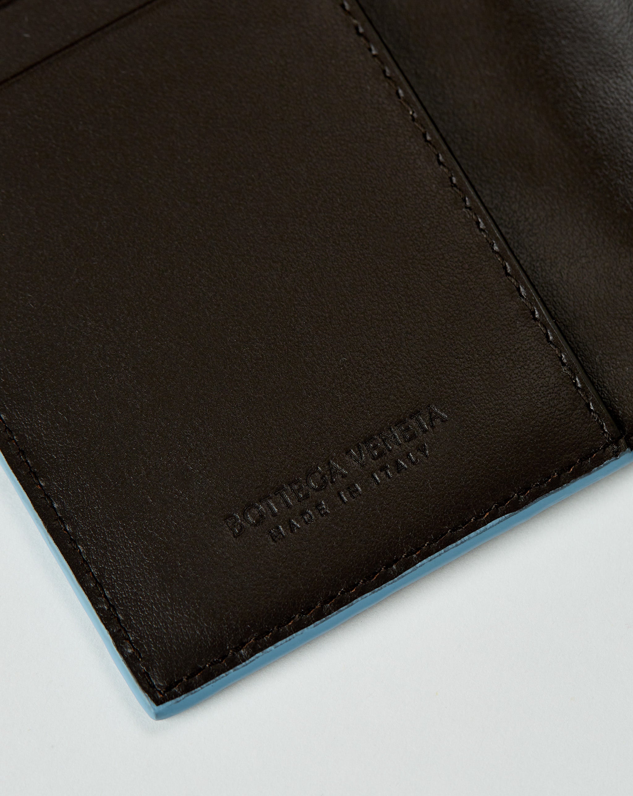 Painted Edge Passport