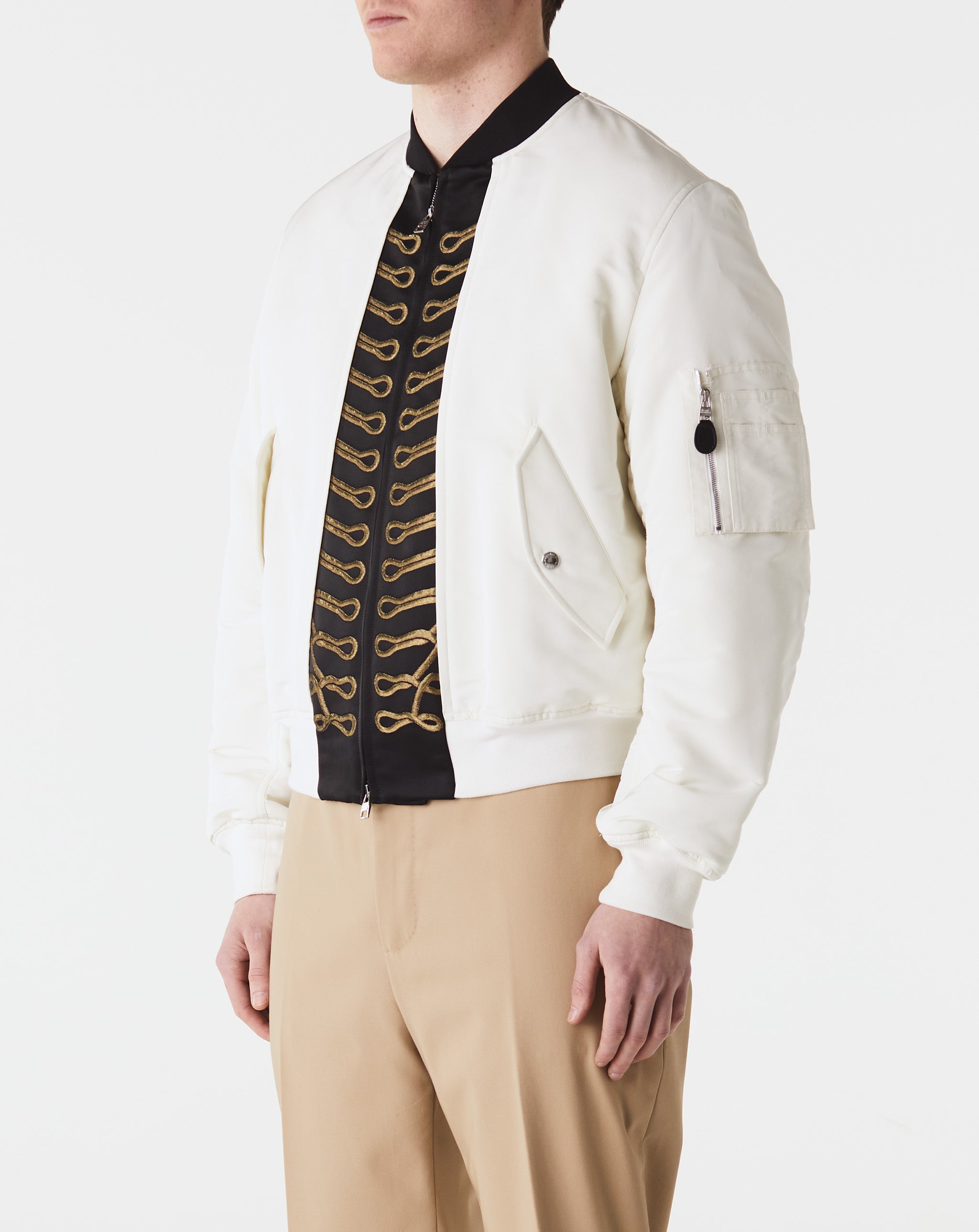 Tlrd Collar Bomber