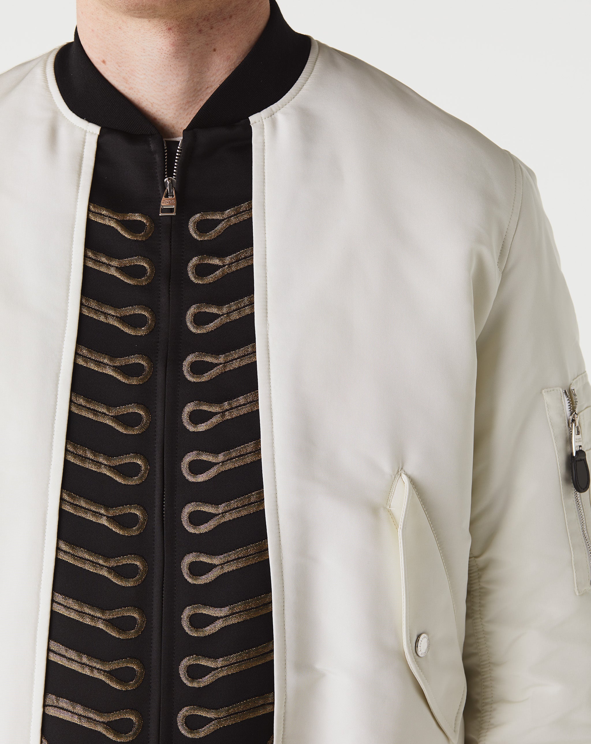Tlrd Collar Bomber