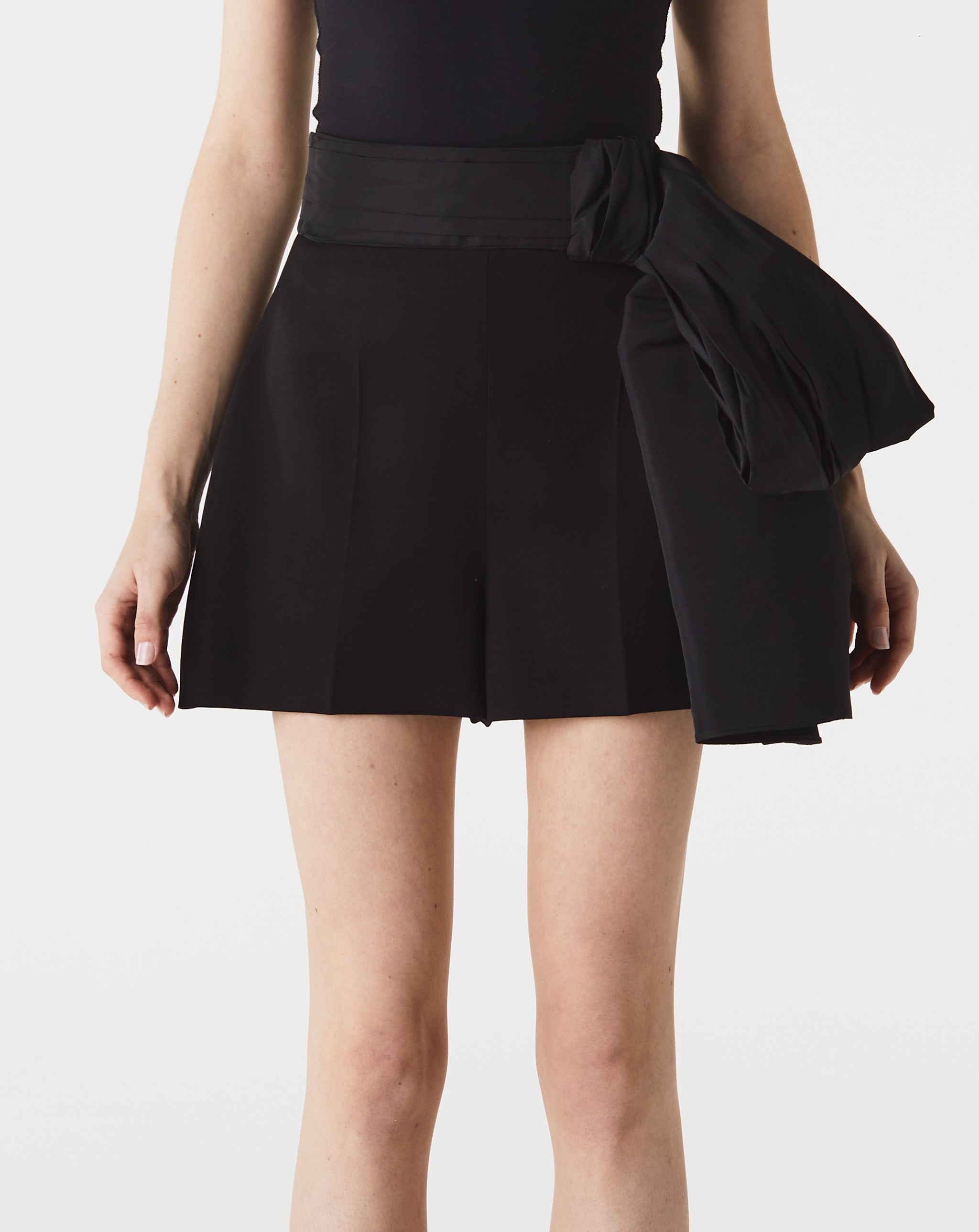 Bow Short