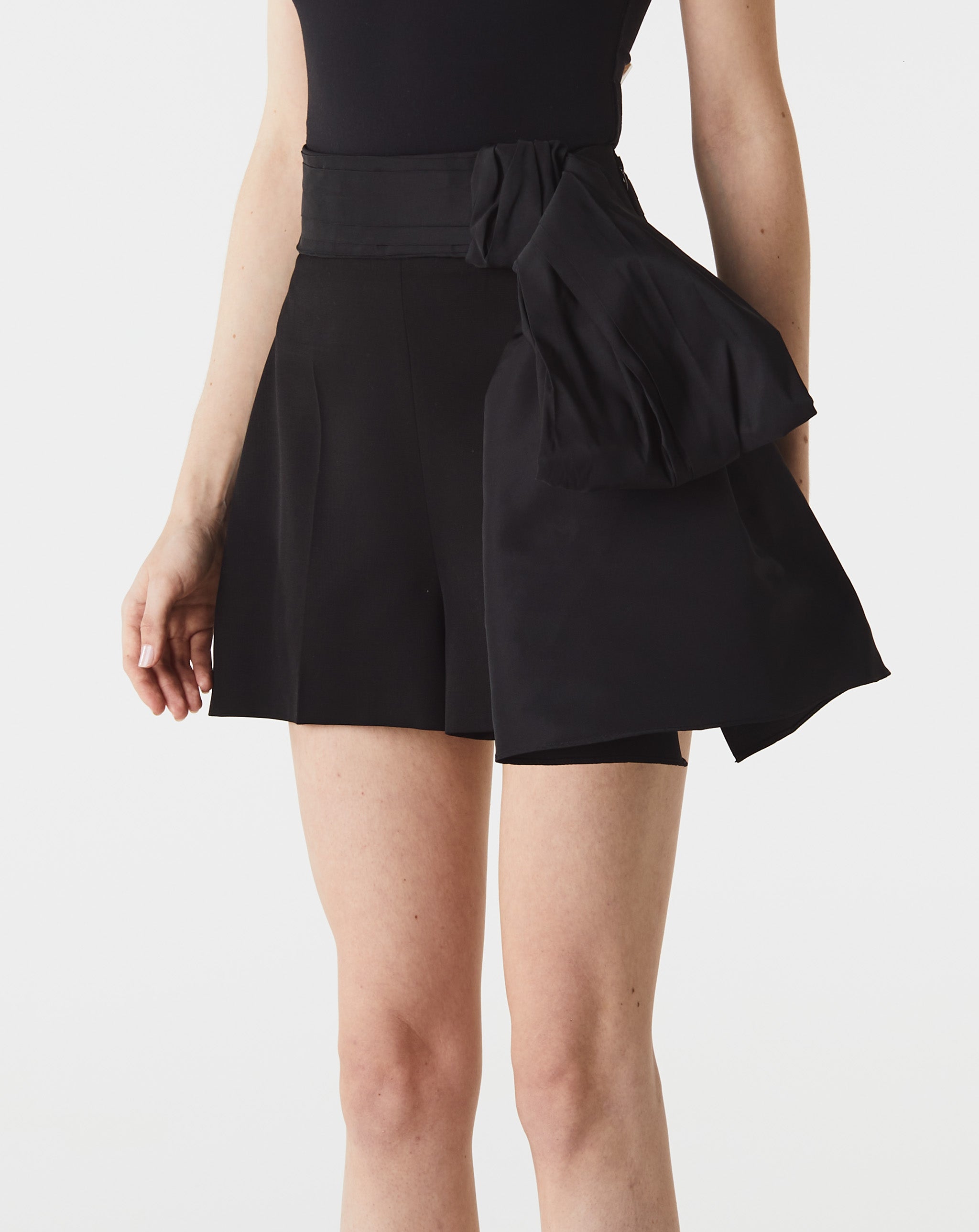 Bow Short