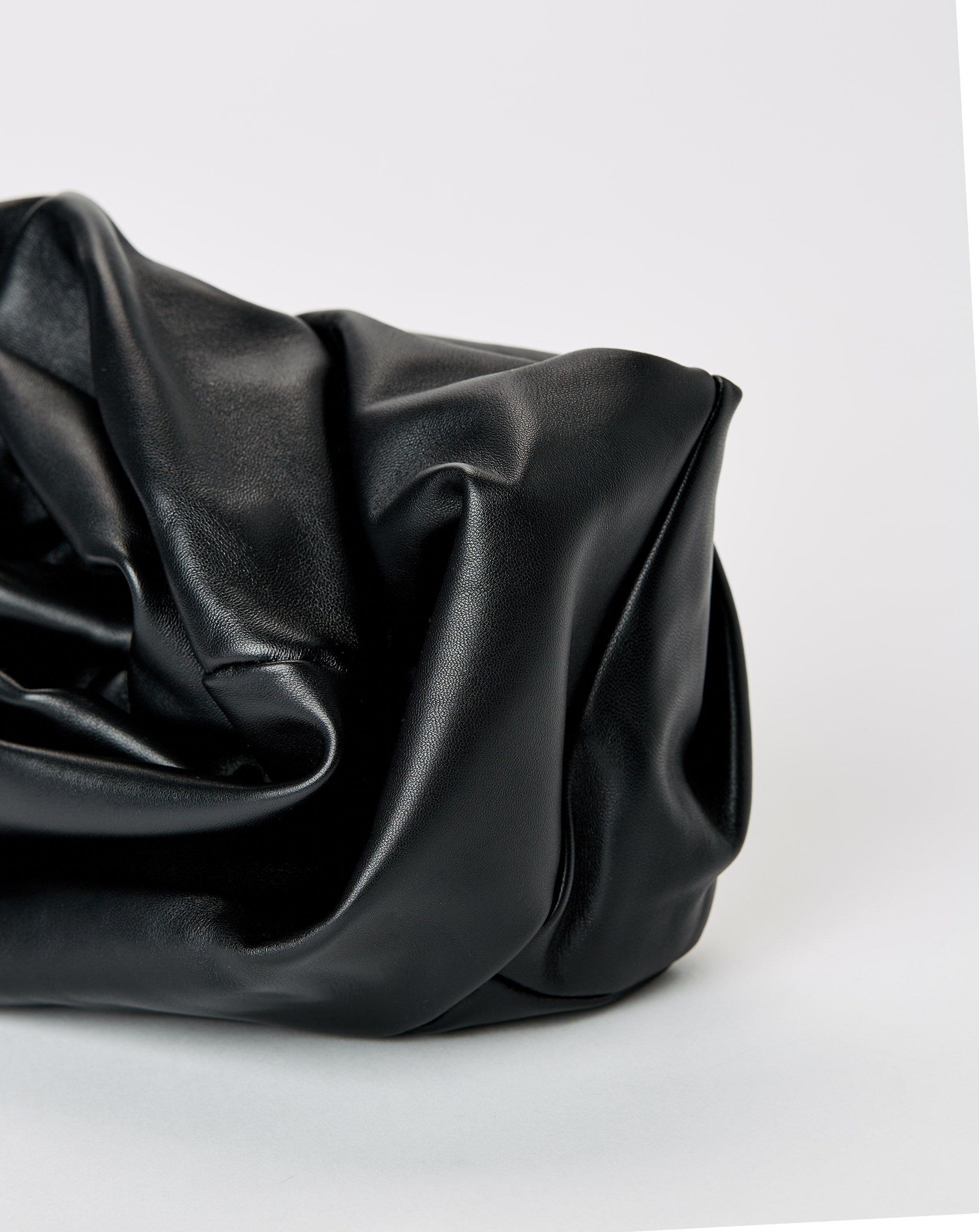 Rose Clutch