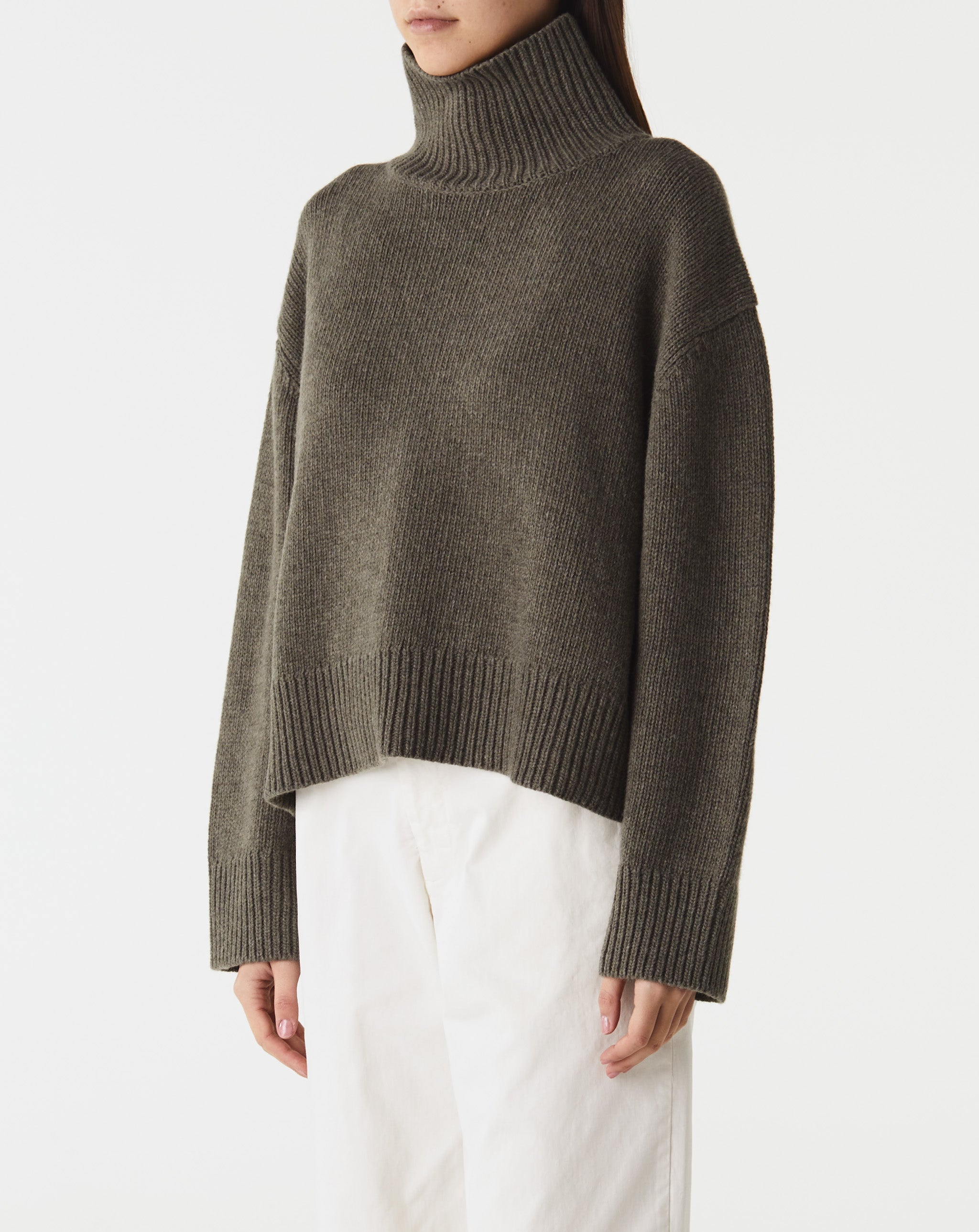 Omaira Sweater