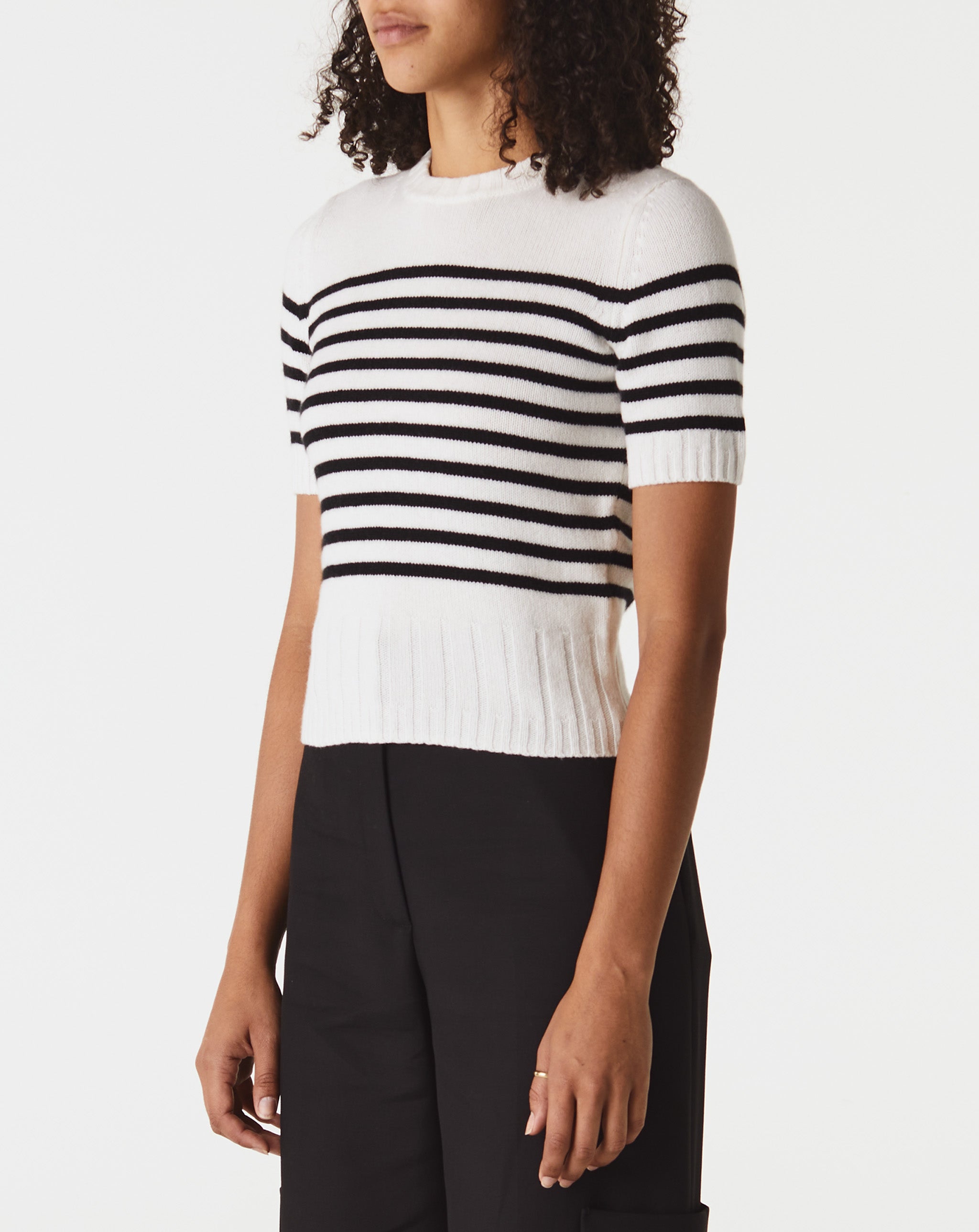 Luphia Sweater
