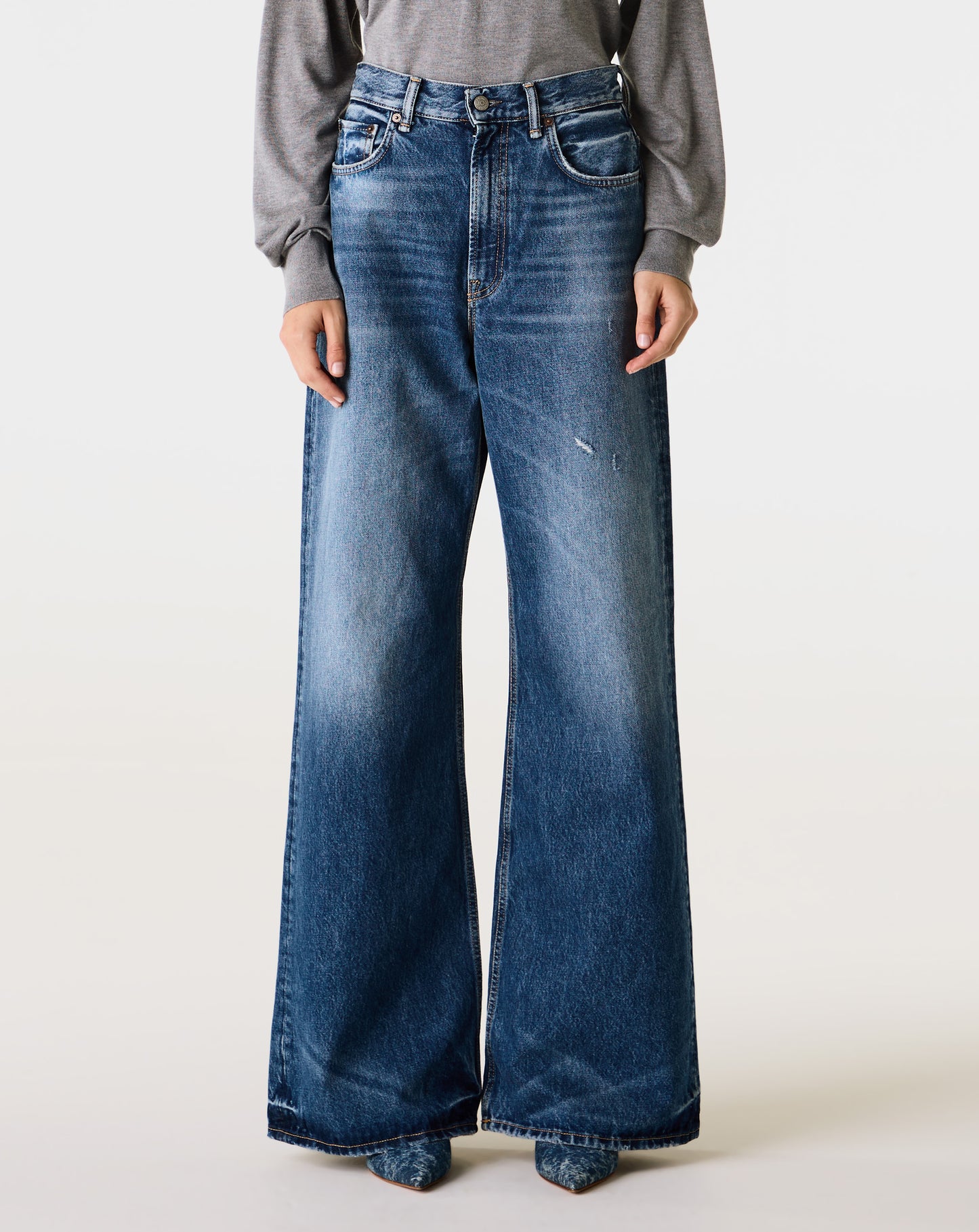 2022 Vintage Bluejean
