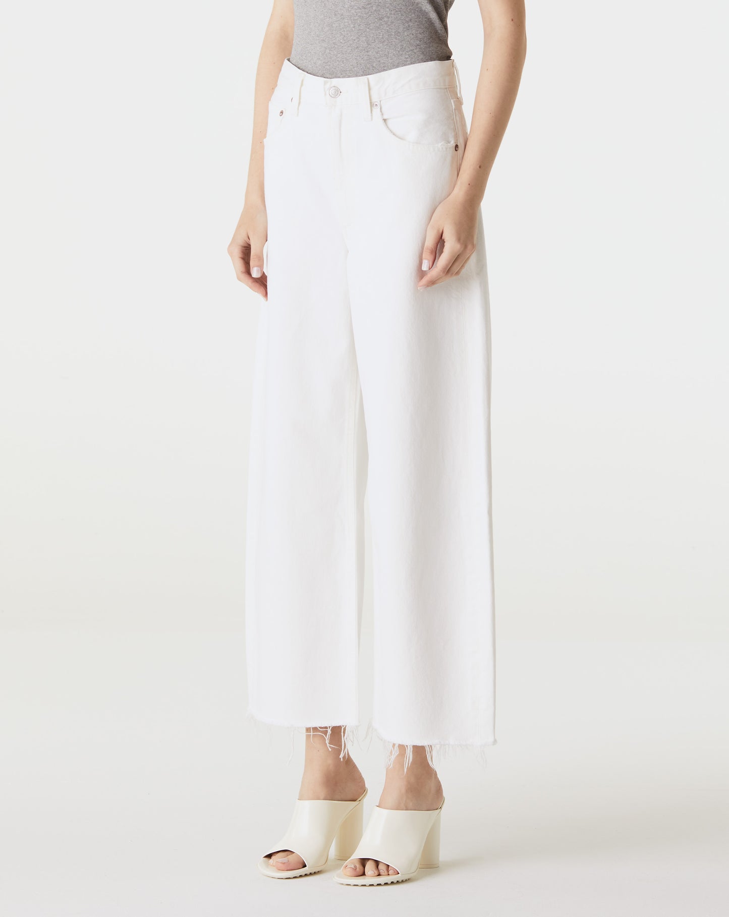 Low Curve Fray Denim