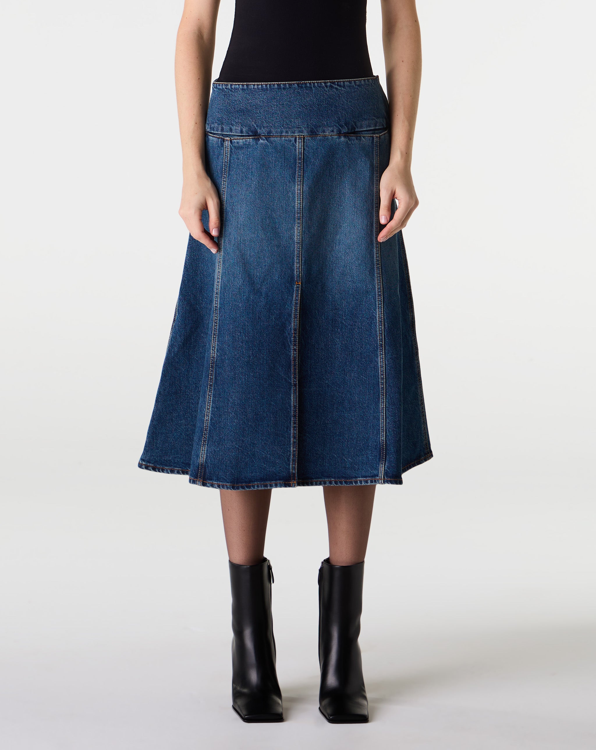 Slit Skirt