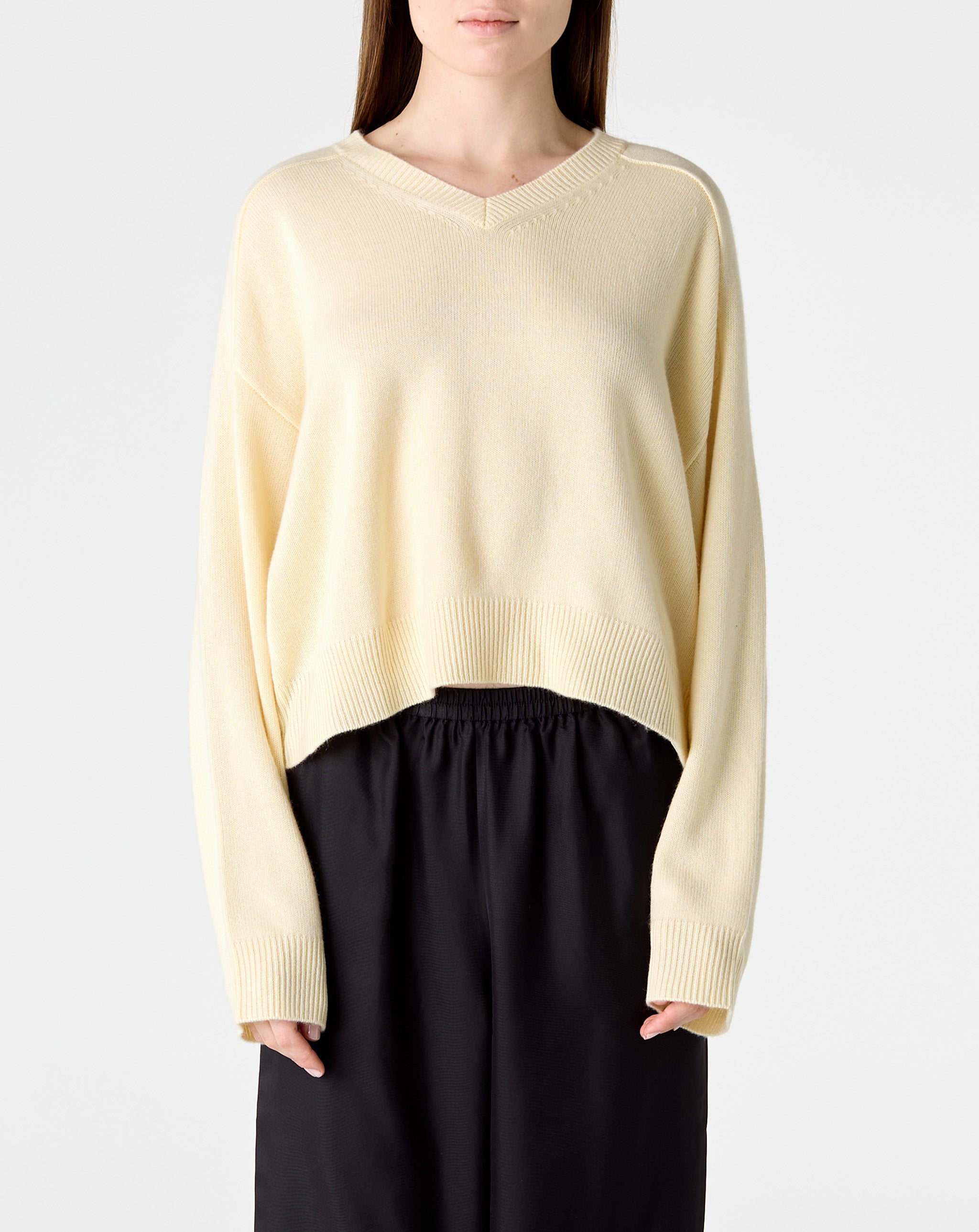 Anzor V-Neck Sweater