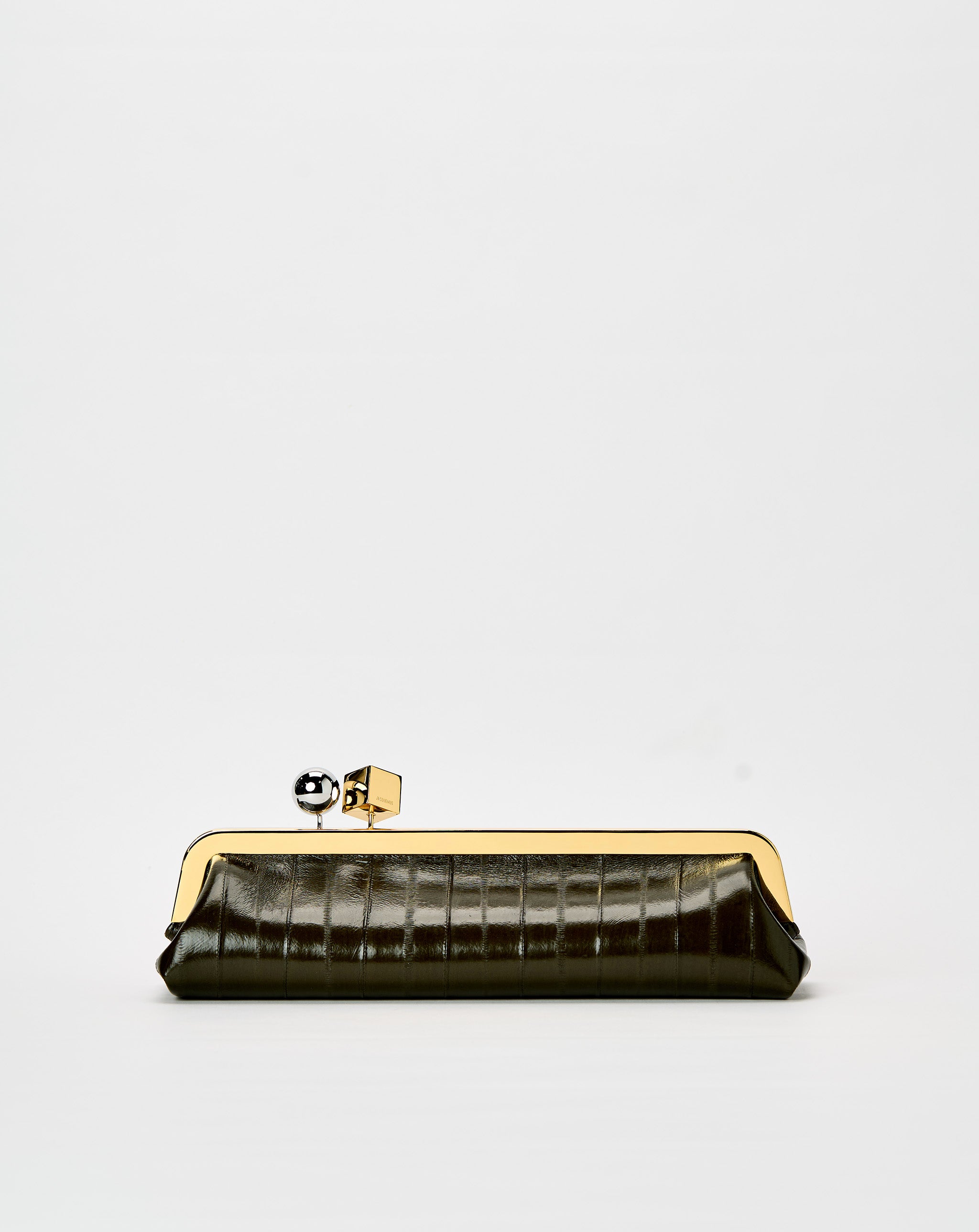La Salon Pochette