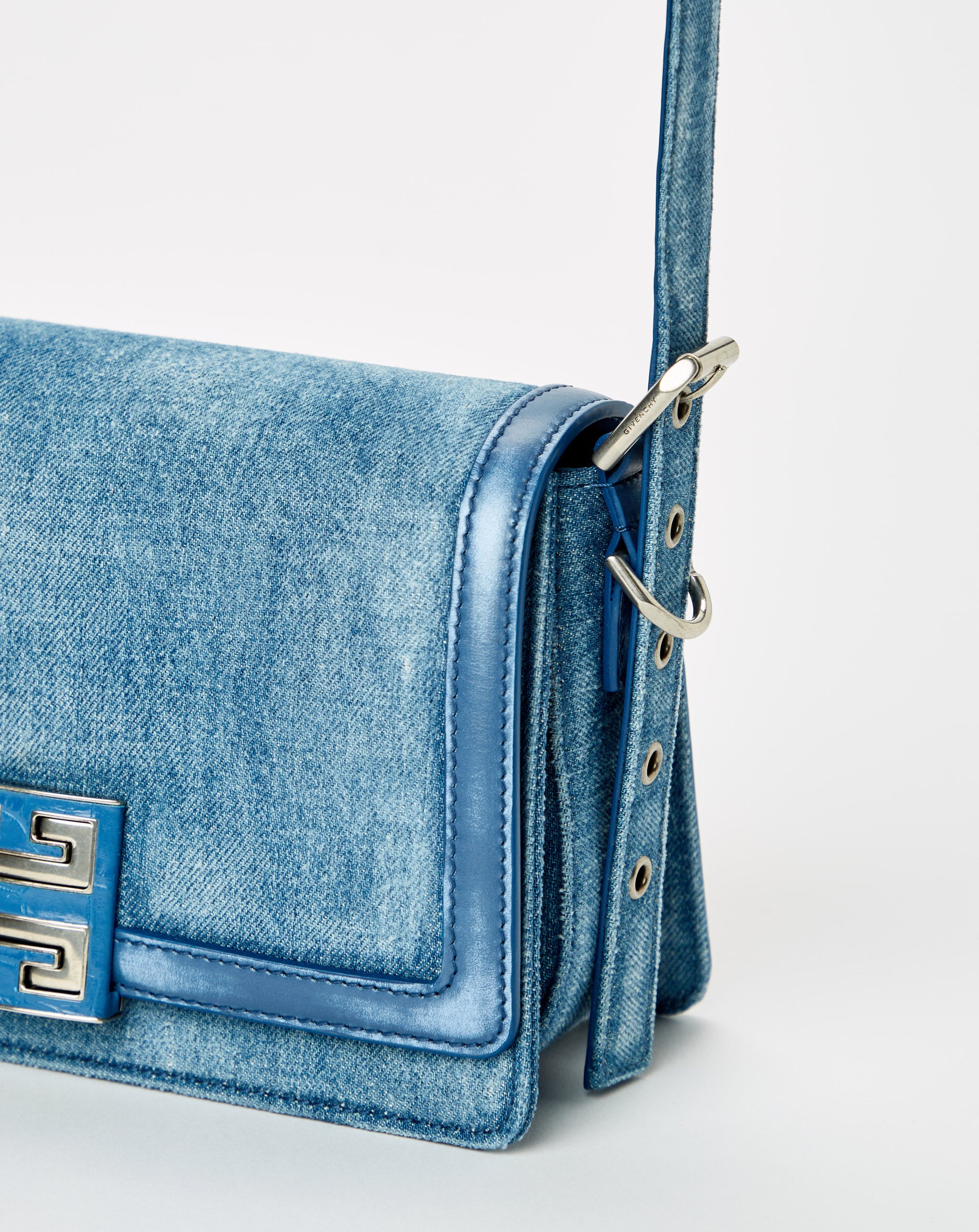 4G Crossbody Bag