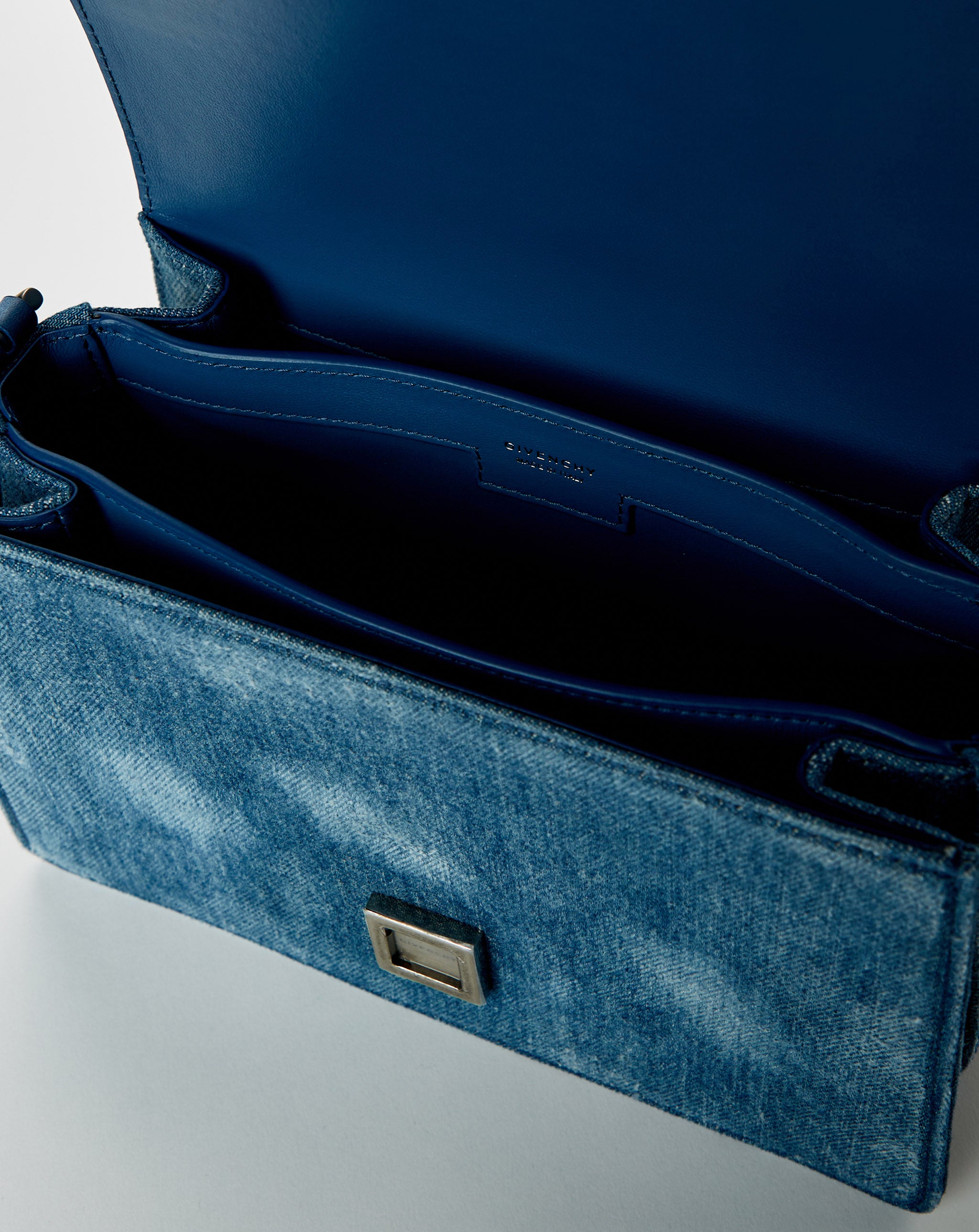 4G Crossbody Bag