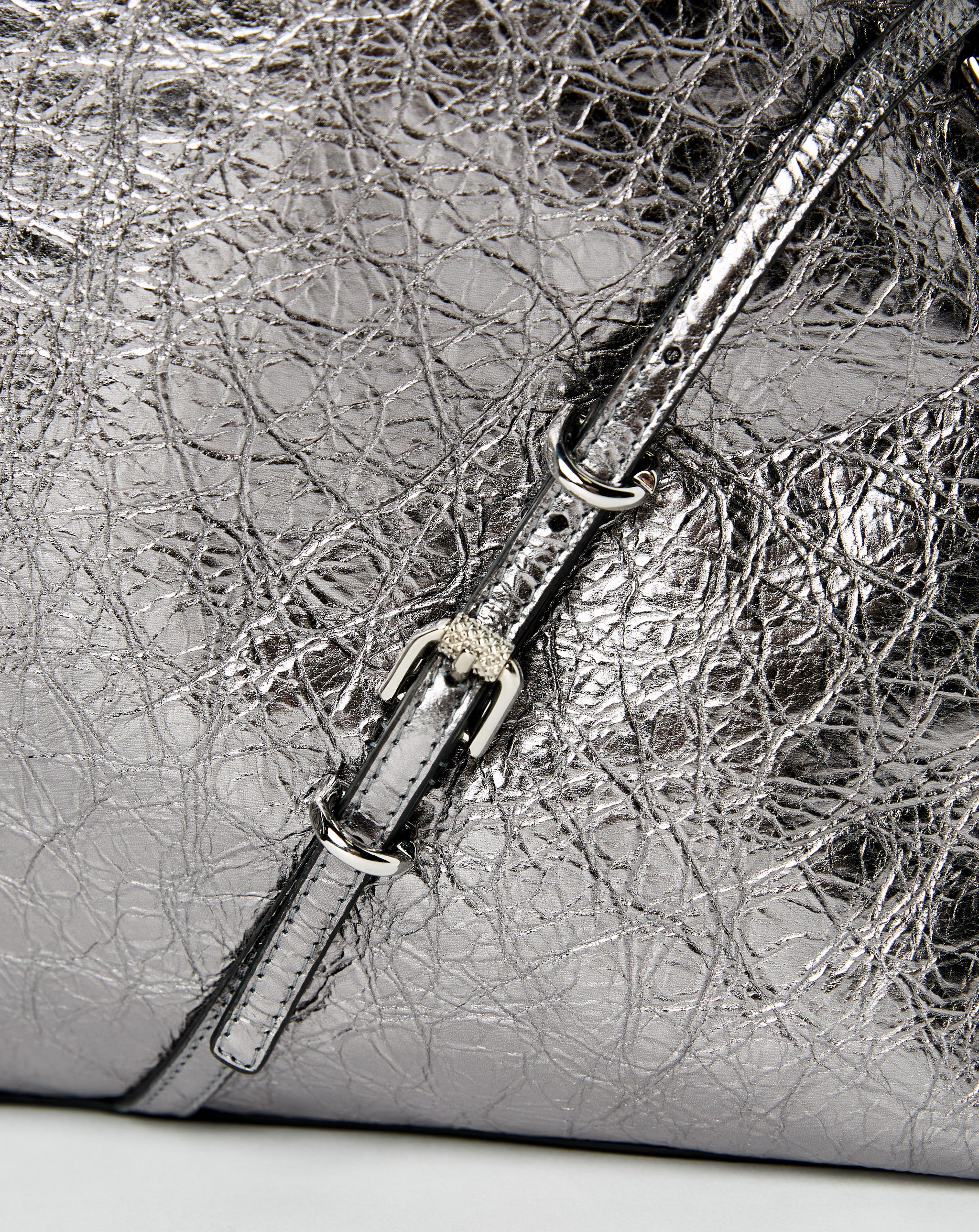 Voyou Medium Chain Bag