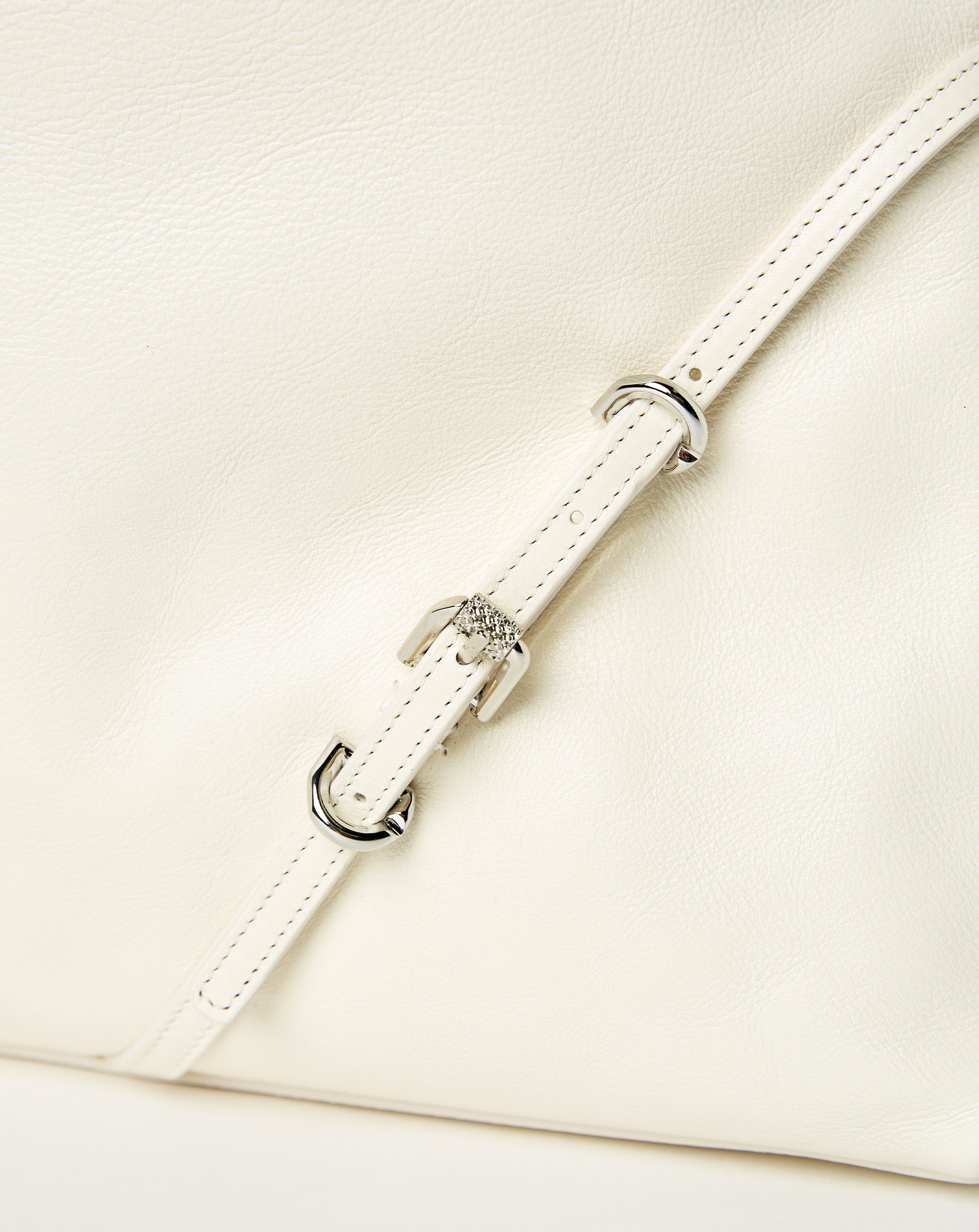 Voyou Medium Chain Bag