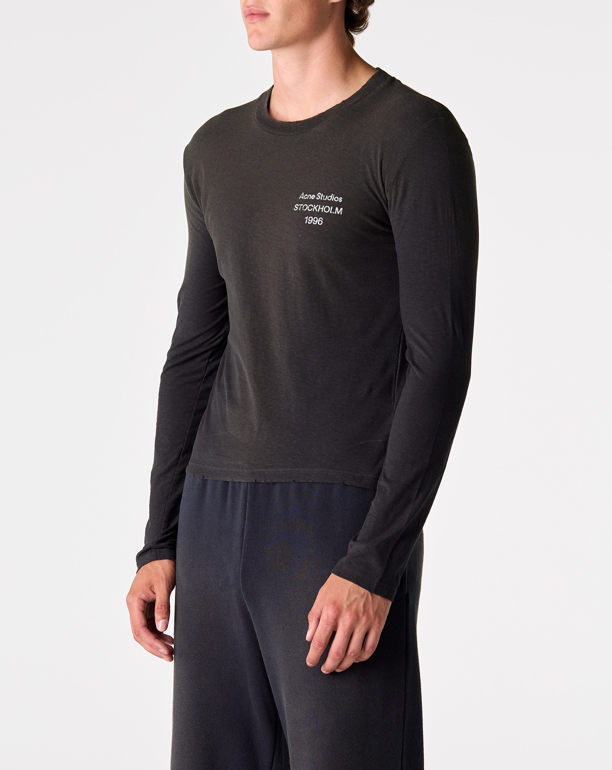 L/S T-Shirt