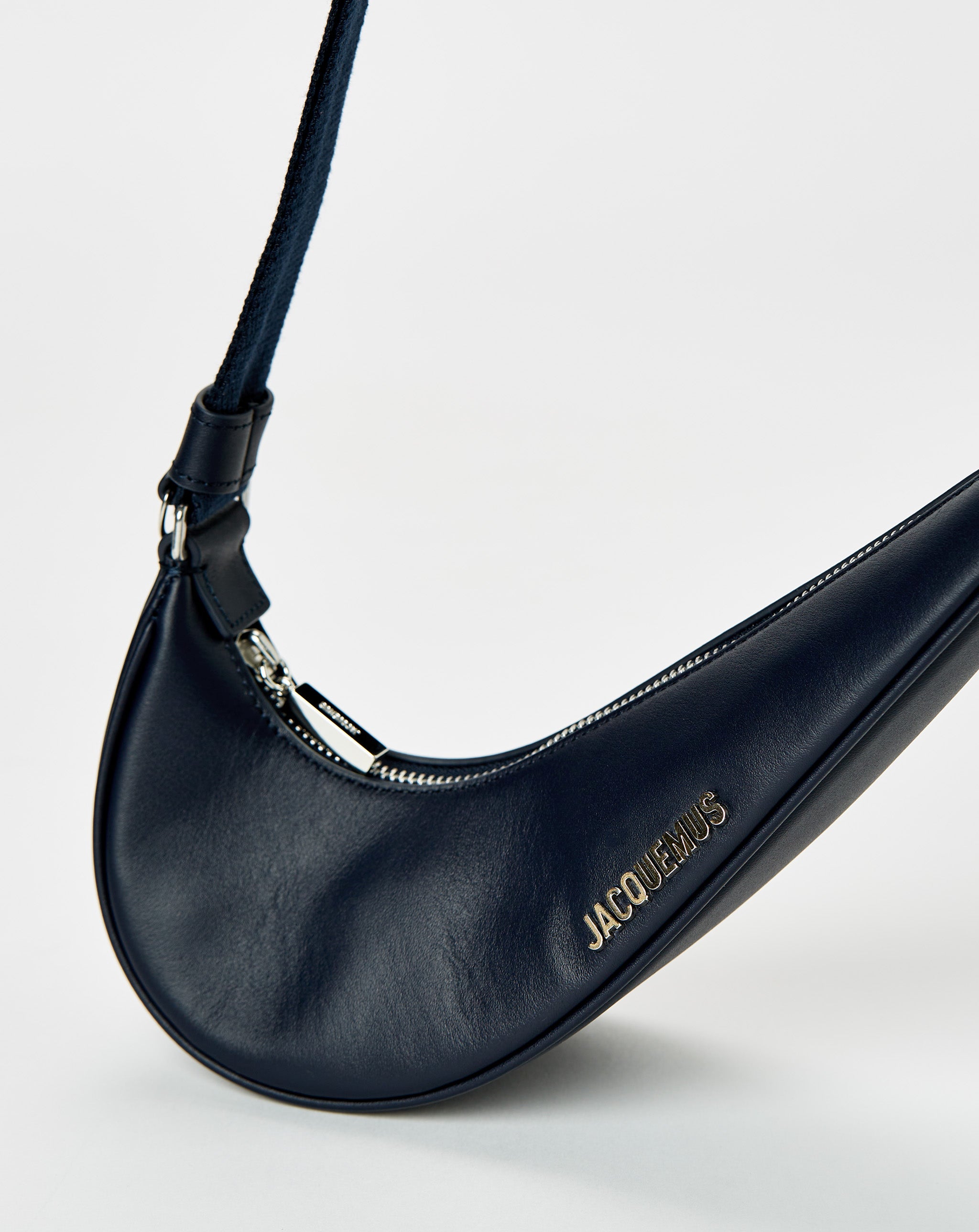 Swoosh Crossbody Bag "Midnight Navy"