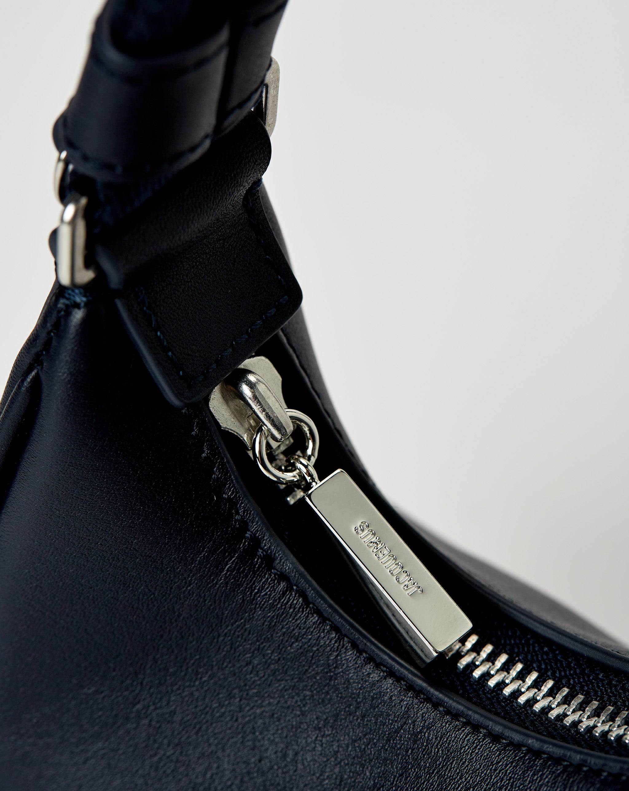 Swoosh Crossbody Bag "Midnight Navy"