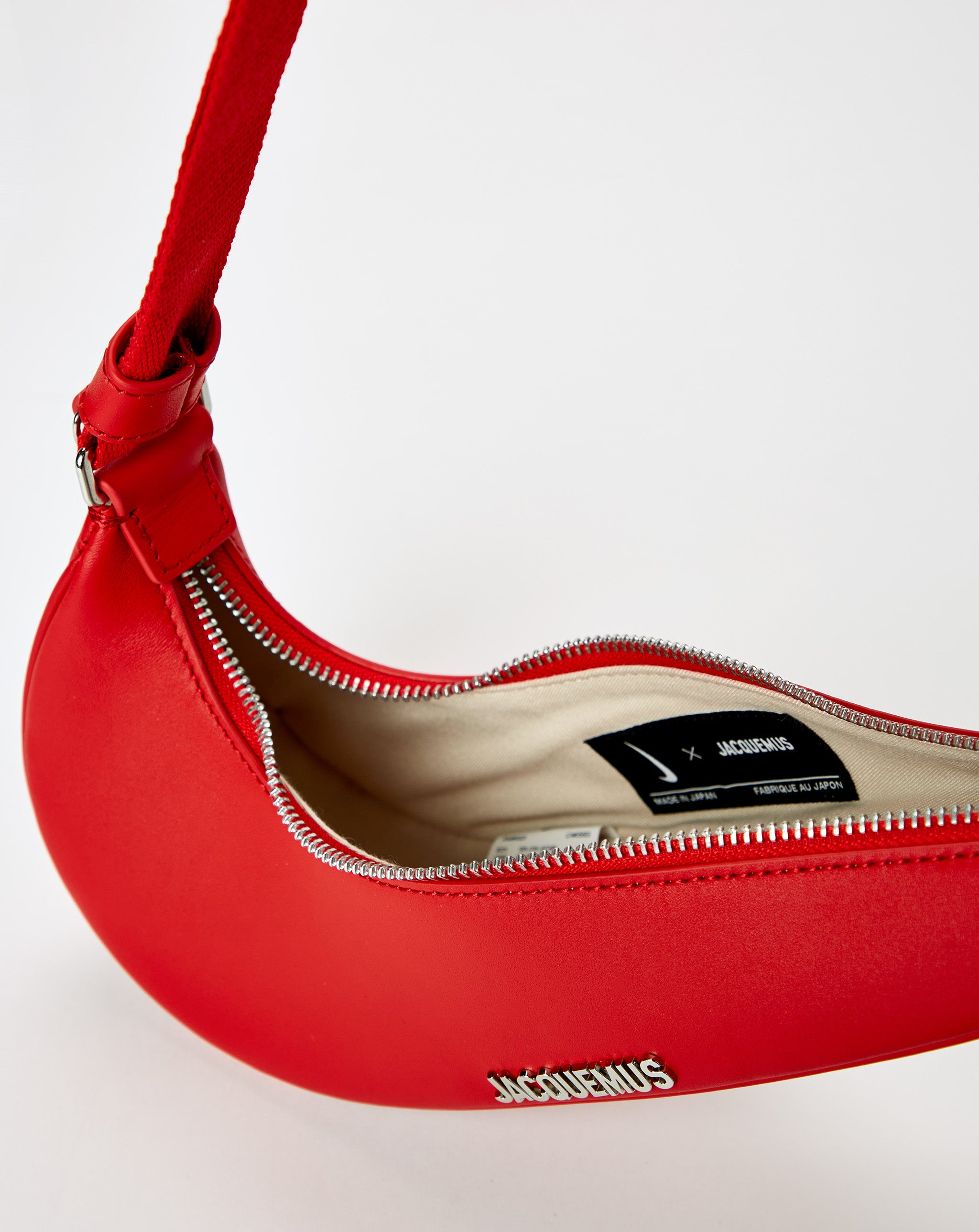 Swoosh Crossbody Bag "University Red"